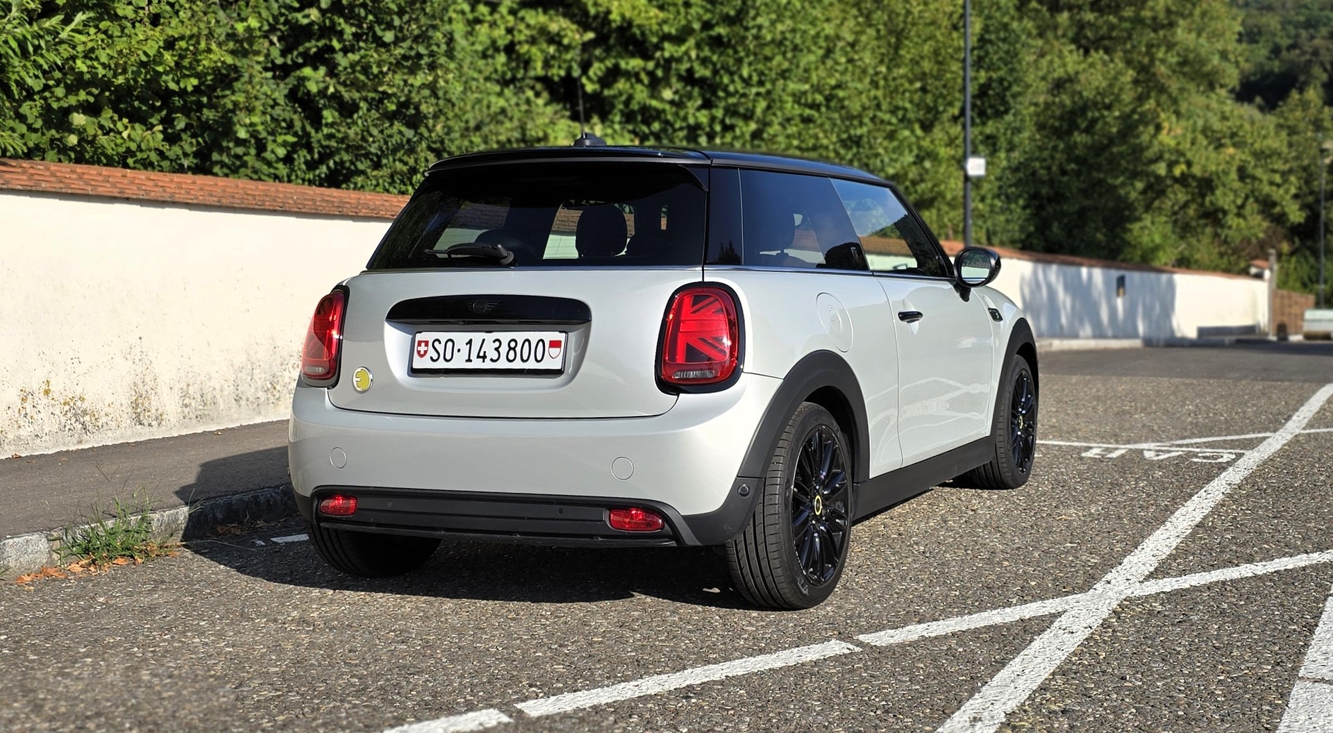 MINI Cooper SE-image-8