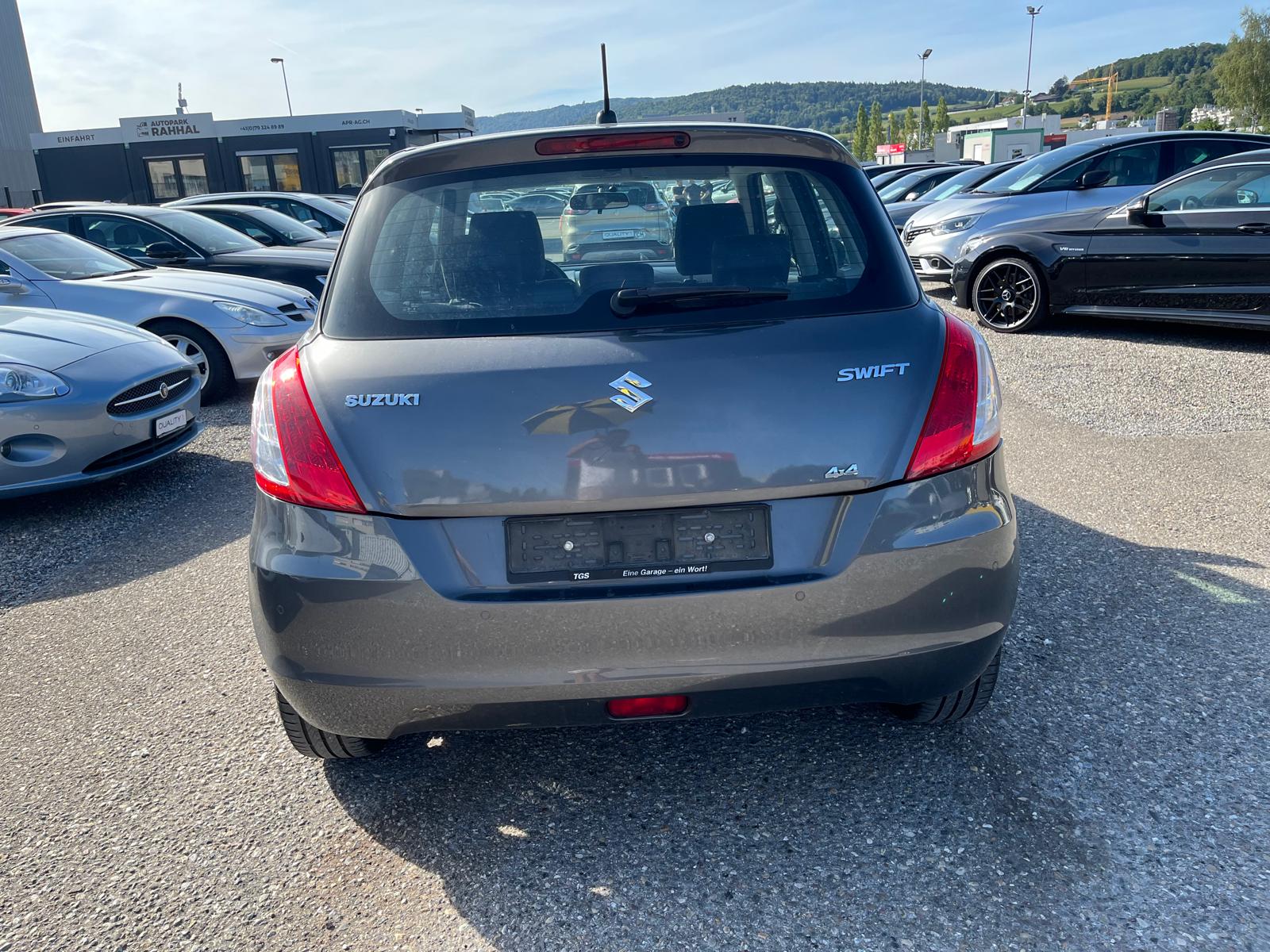 SUZUKI Swift 1.2 GL Top 4x4-image-5
