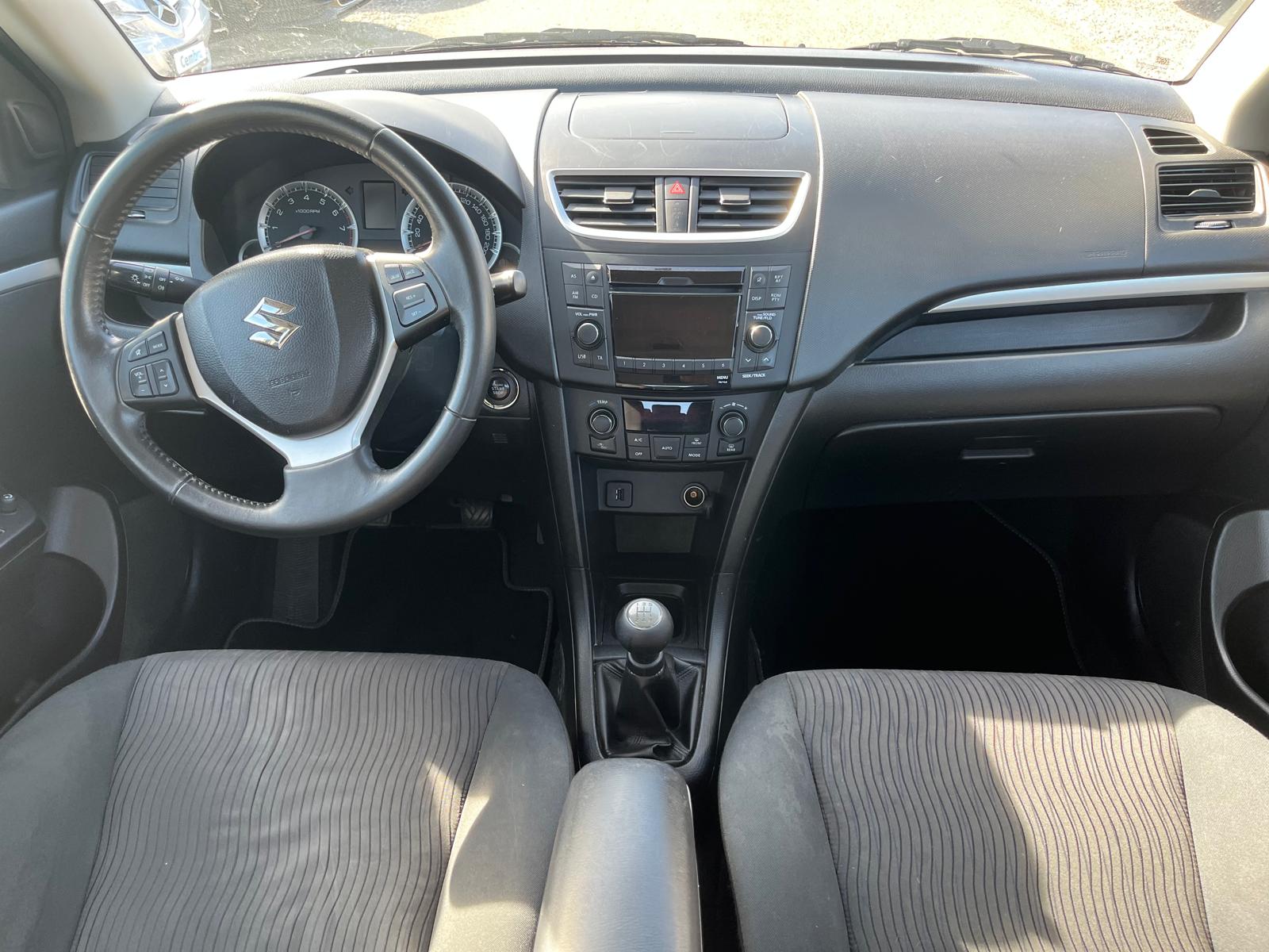SUZUKI Swift 1.2 GL Top 4x4-image-9