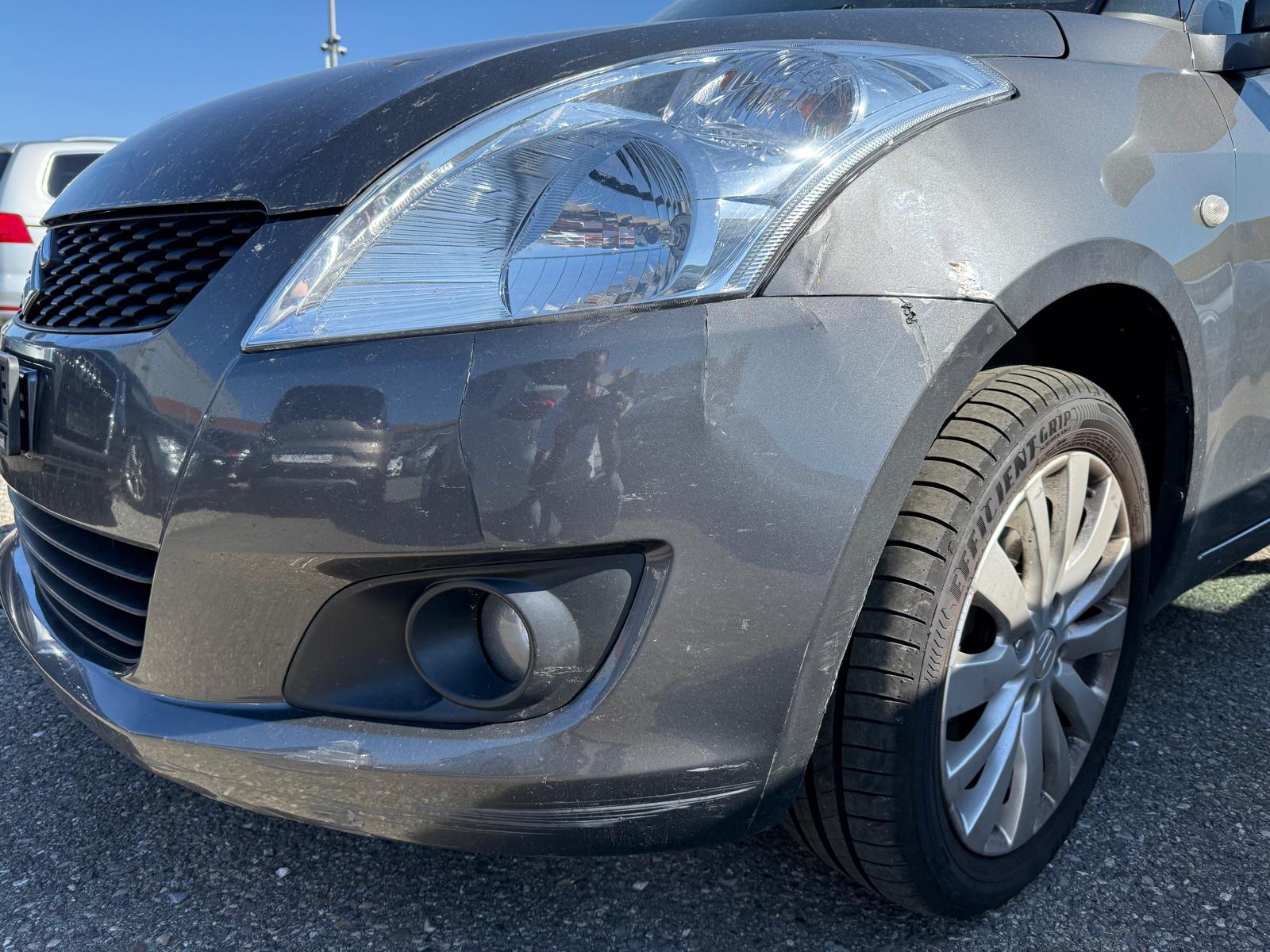 SUZUKI Swift 1.2 GL Top 4x4-image-3
