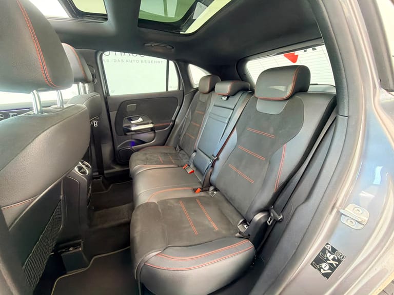 Mercedes-Benz GLA 200 AMG Line 7G-DCT, Foto 22 von 24