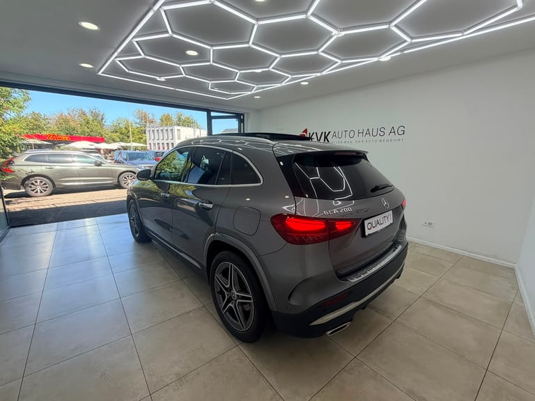 Mercedes-Benz GLA 200 AMG Line 7G-DCT, Foto 5 von 24
