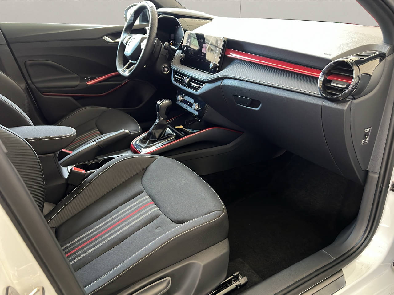 SKODA Fabia 1.0 TSI Monte Carlo DSG-Automat-image-19