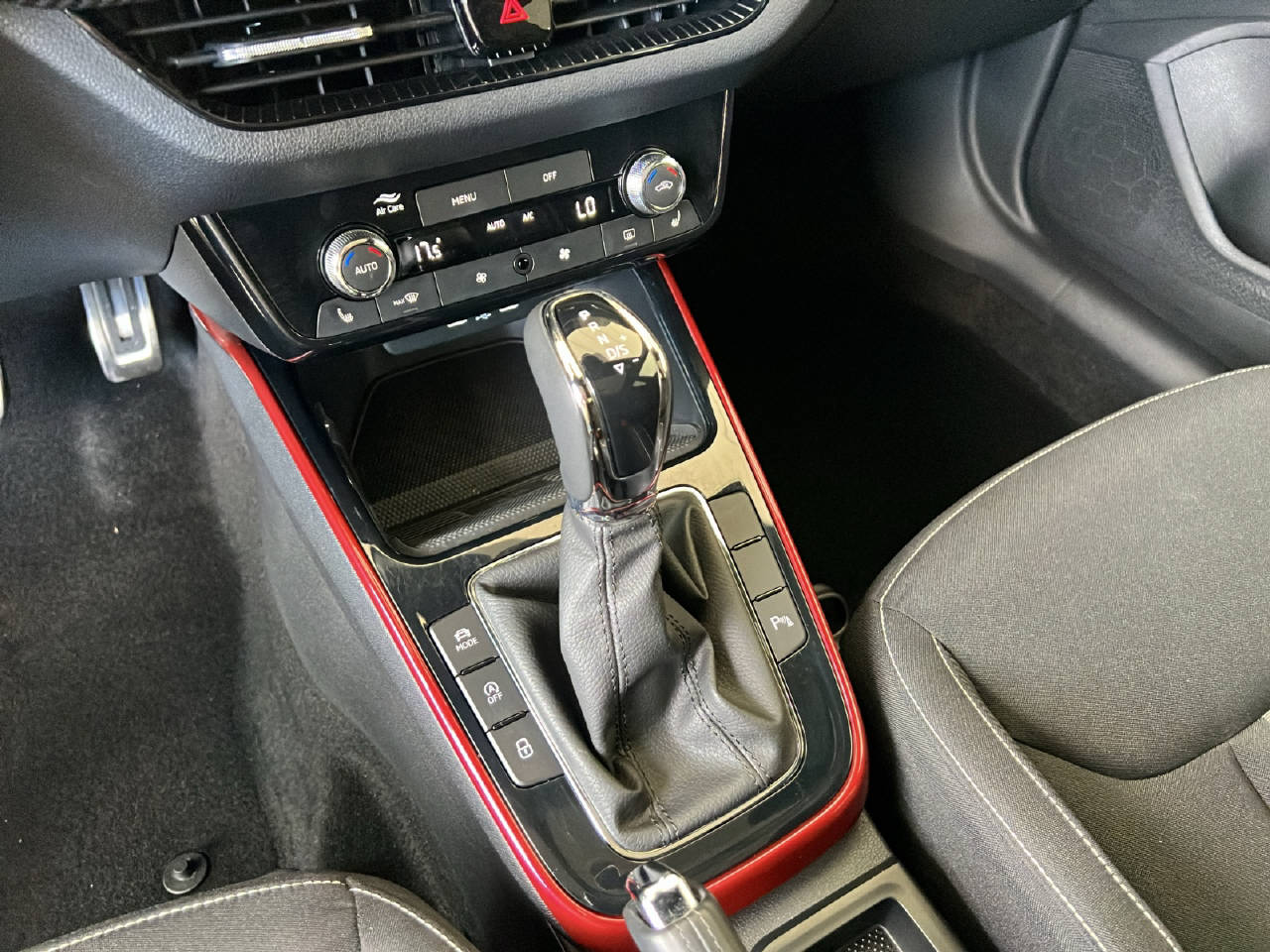 SKODA Fabia 1.0 TSI Monte Carlo DSG-Automat-image-16