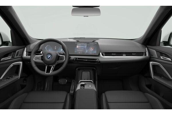 BMW X1 30e xDrive paddles-image-4