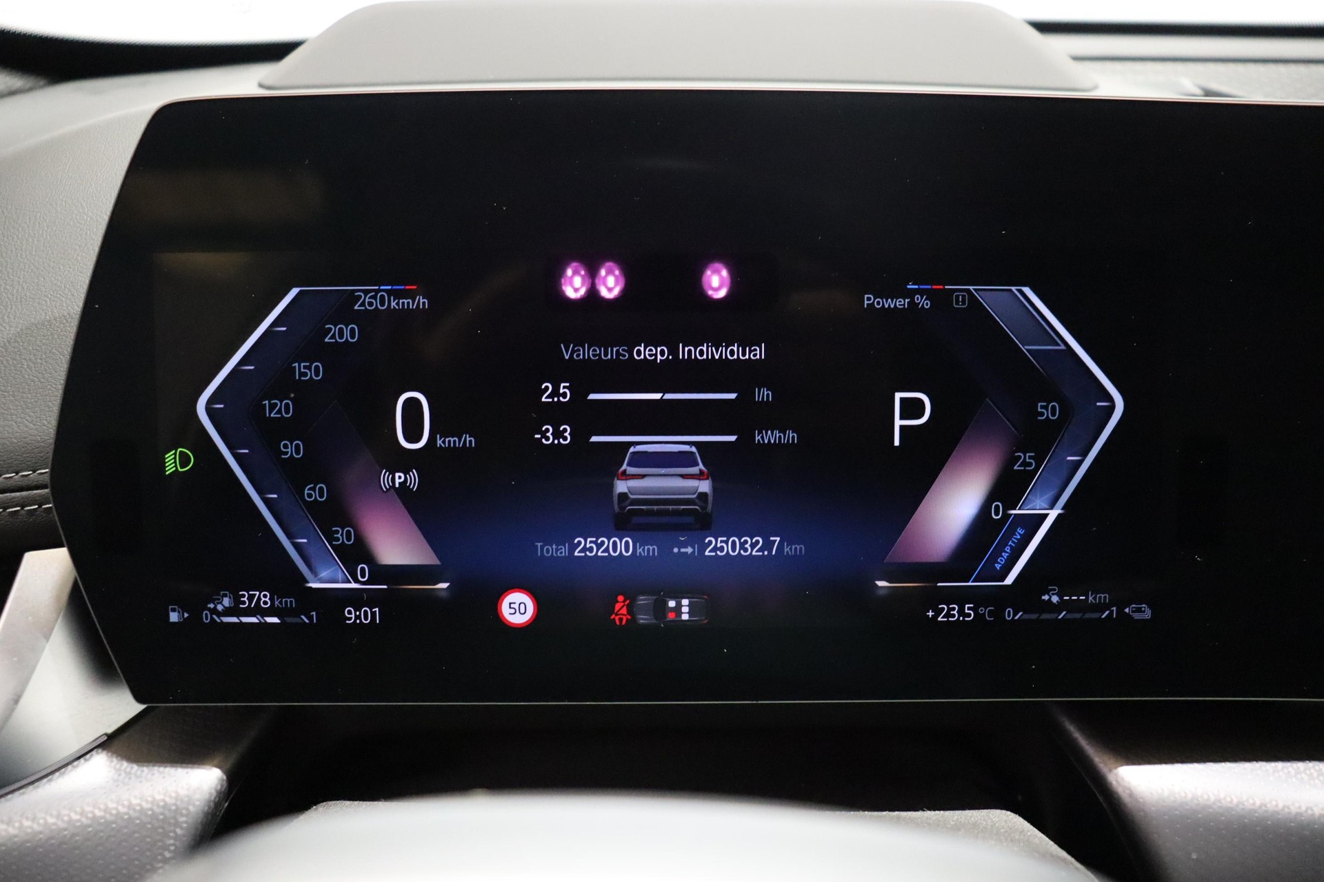 BMW X1 30e xDrive paddles-image-12