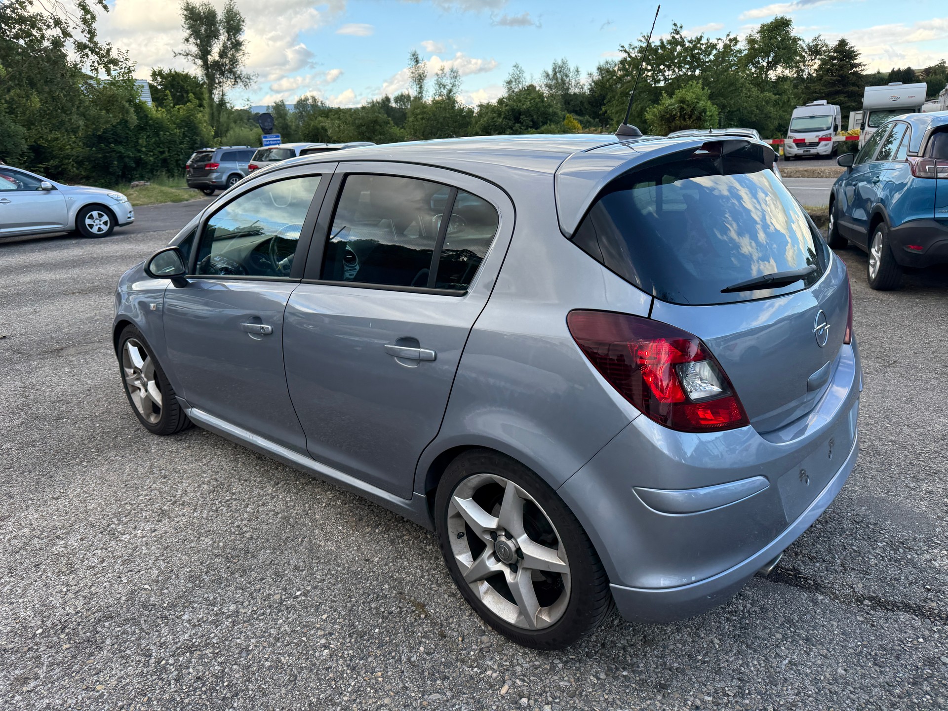 OPEL Corsa 1.6 Turbo GSi-image-4
