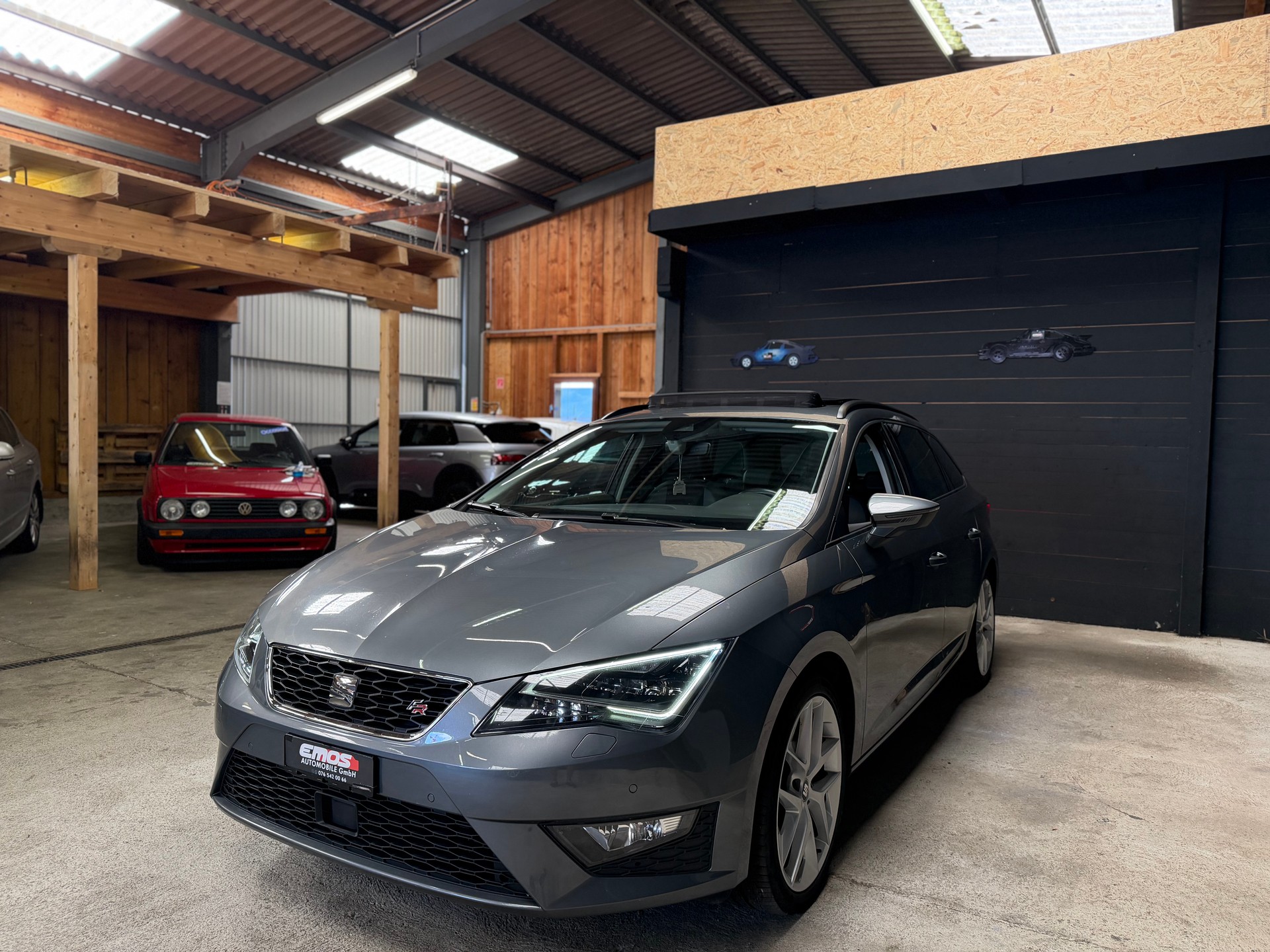 SEAT Leon ST 1.8 TSI FR DSG-image-2