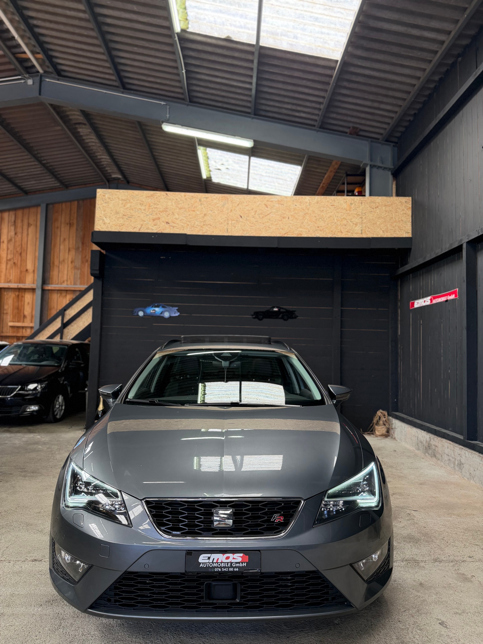 SEAT Leon ST 1.8 TSI FR DSG-image-1