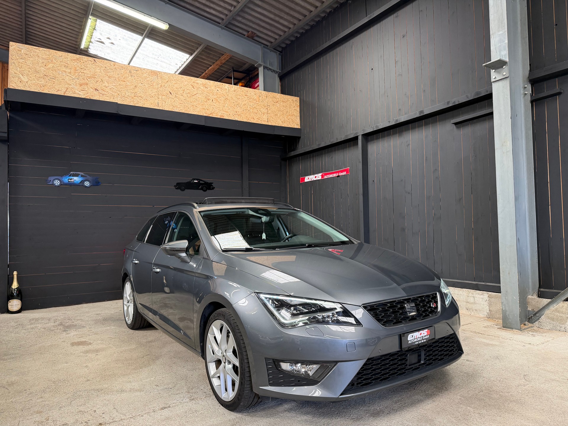 SEAT Leon ST 1.8 TSI FR DSG-image-0