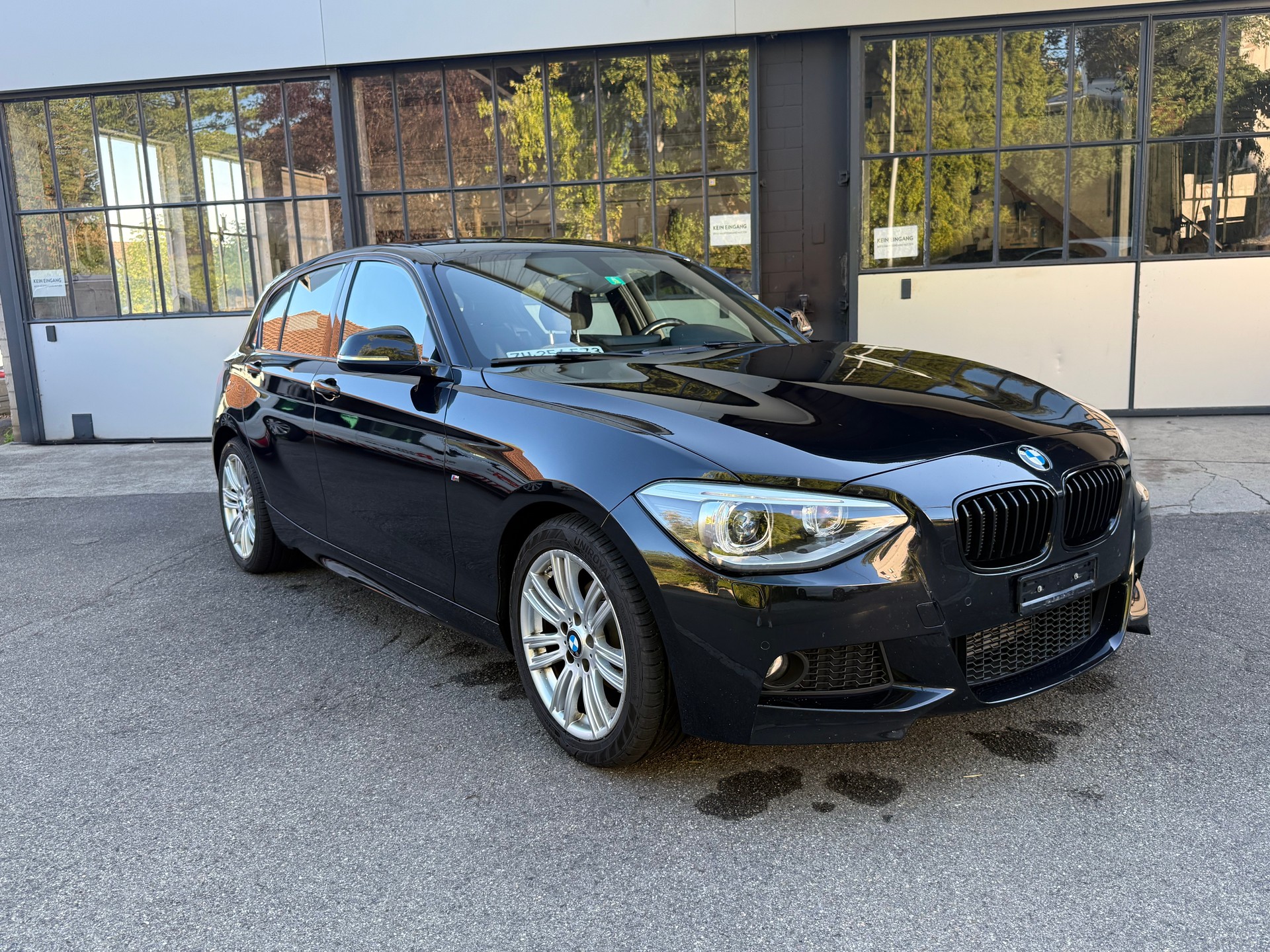 BMW 116i Sport Line-image-0