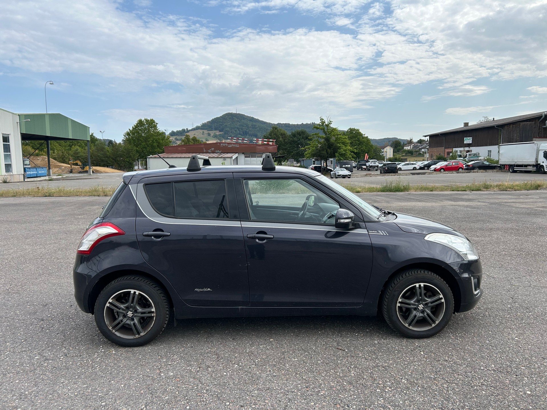 SUZUKI Swift 1.2i 16V Sergio Cellano 4x4-image-2