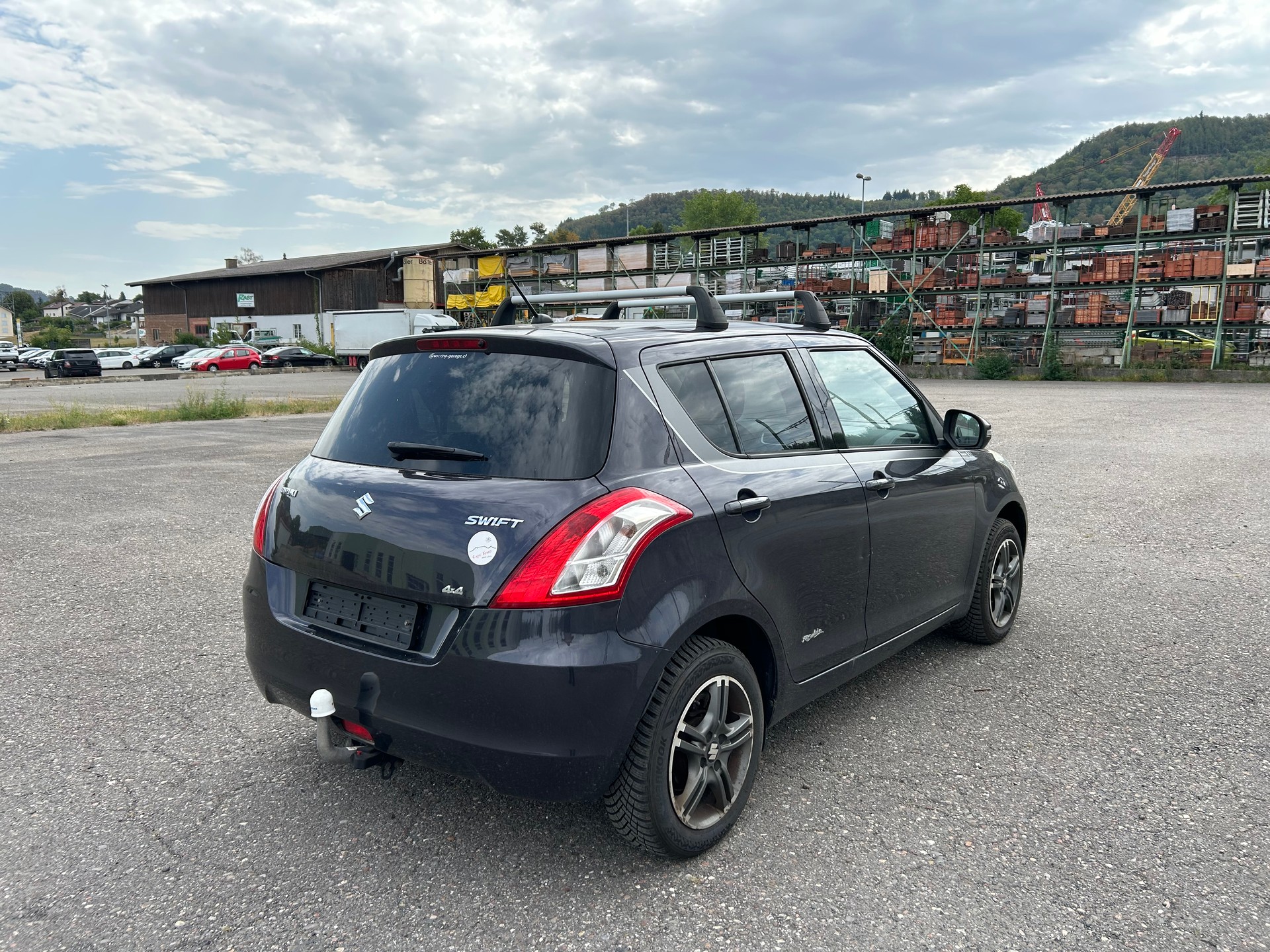 SUZUKI Swift 1.2i 16V Sergio Cellano 4x4-image-3