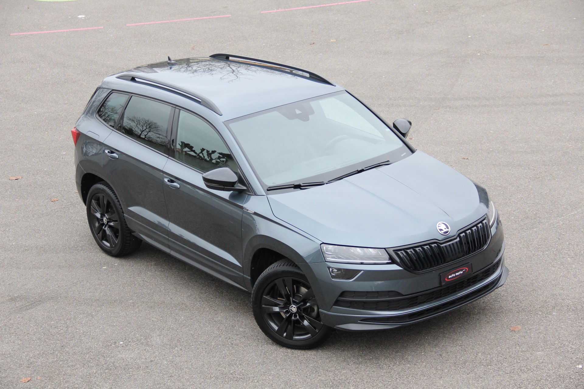 SKODA Karoq 2.0 TDI SCR SportLine 4x4 DSG ***ANHÄNGERKUPPLUNG-2100Kg*** 190-PS-image-0