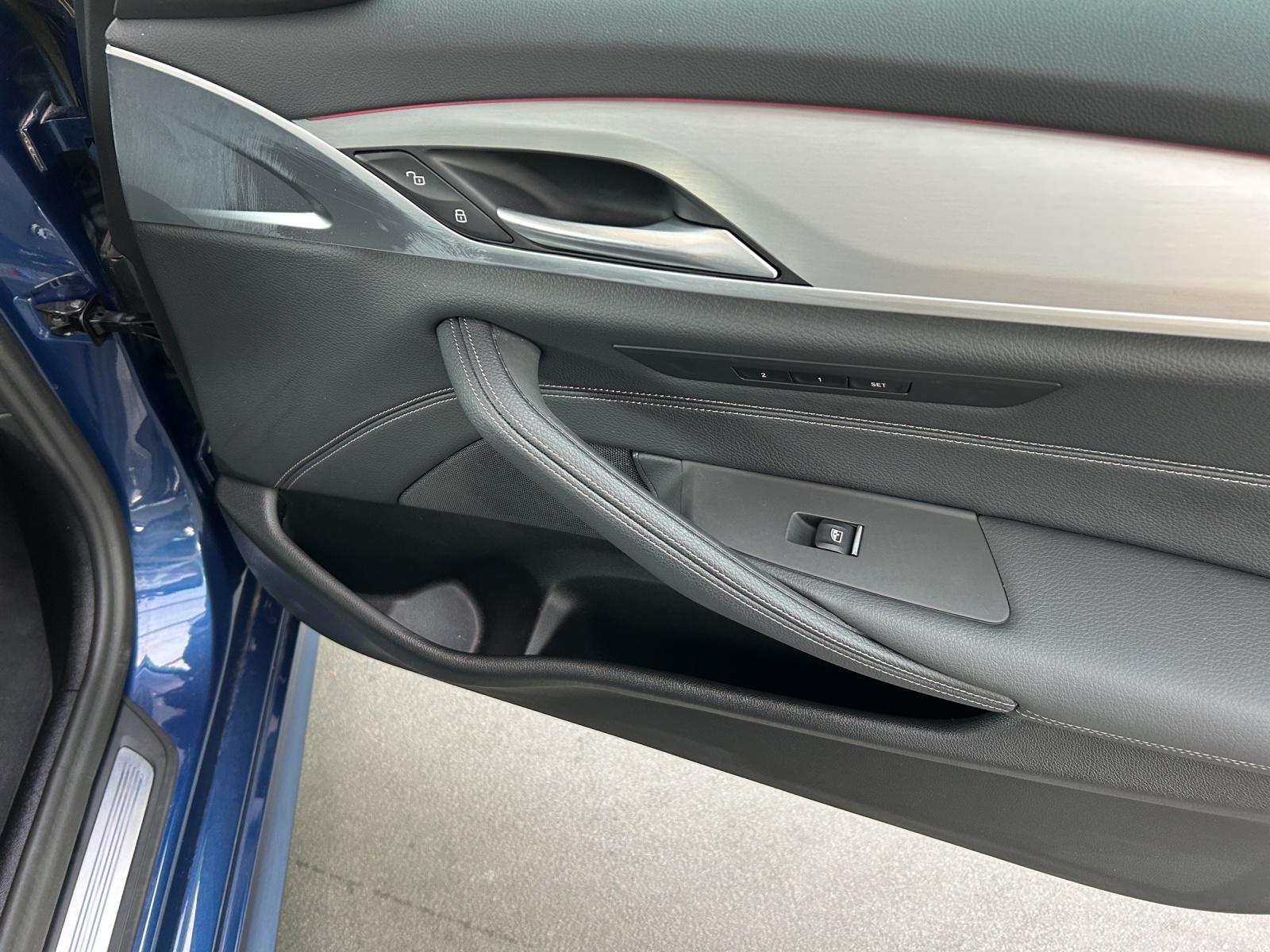 BMW 530i xDrive SAG Touring-image-18