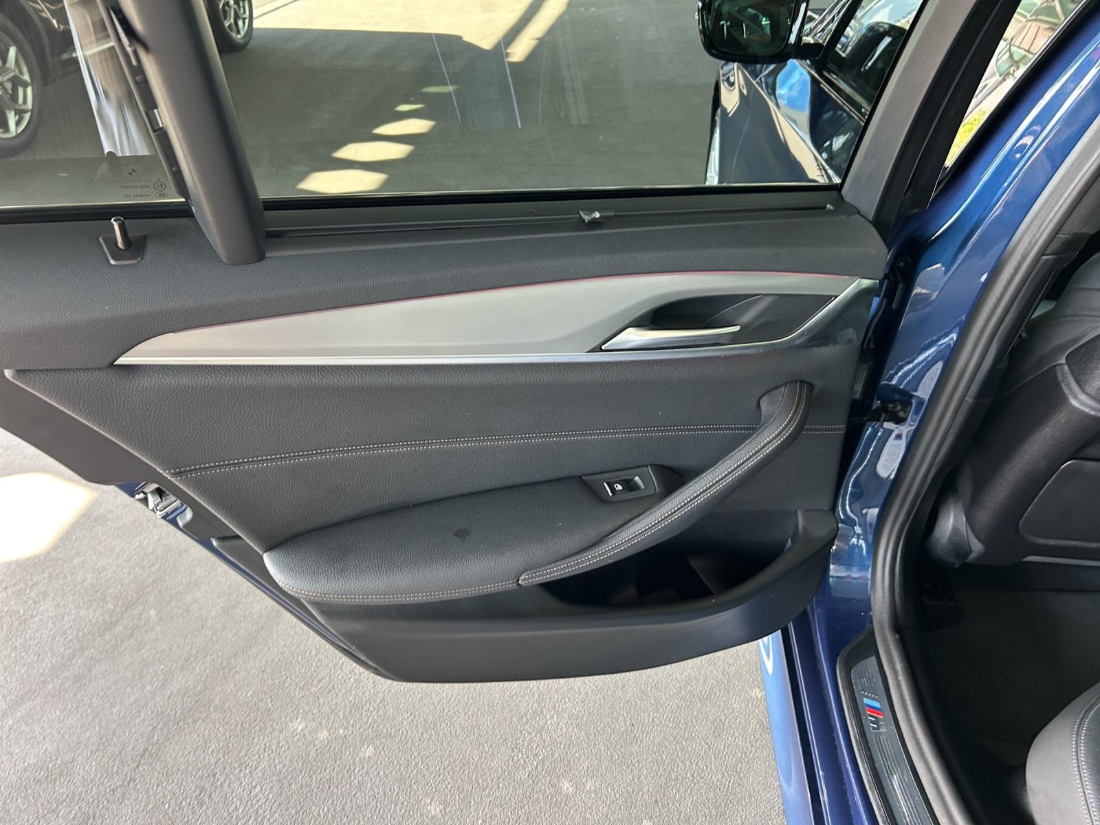 BMW 530i xDrive SAG Touring-image-24