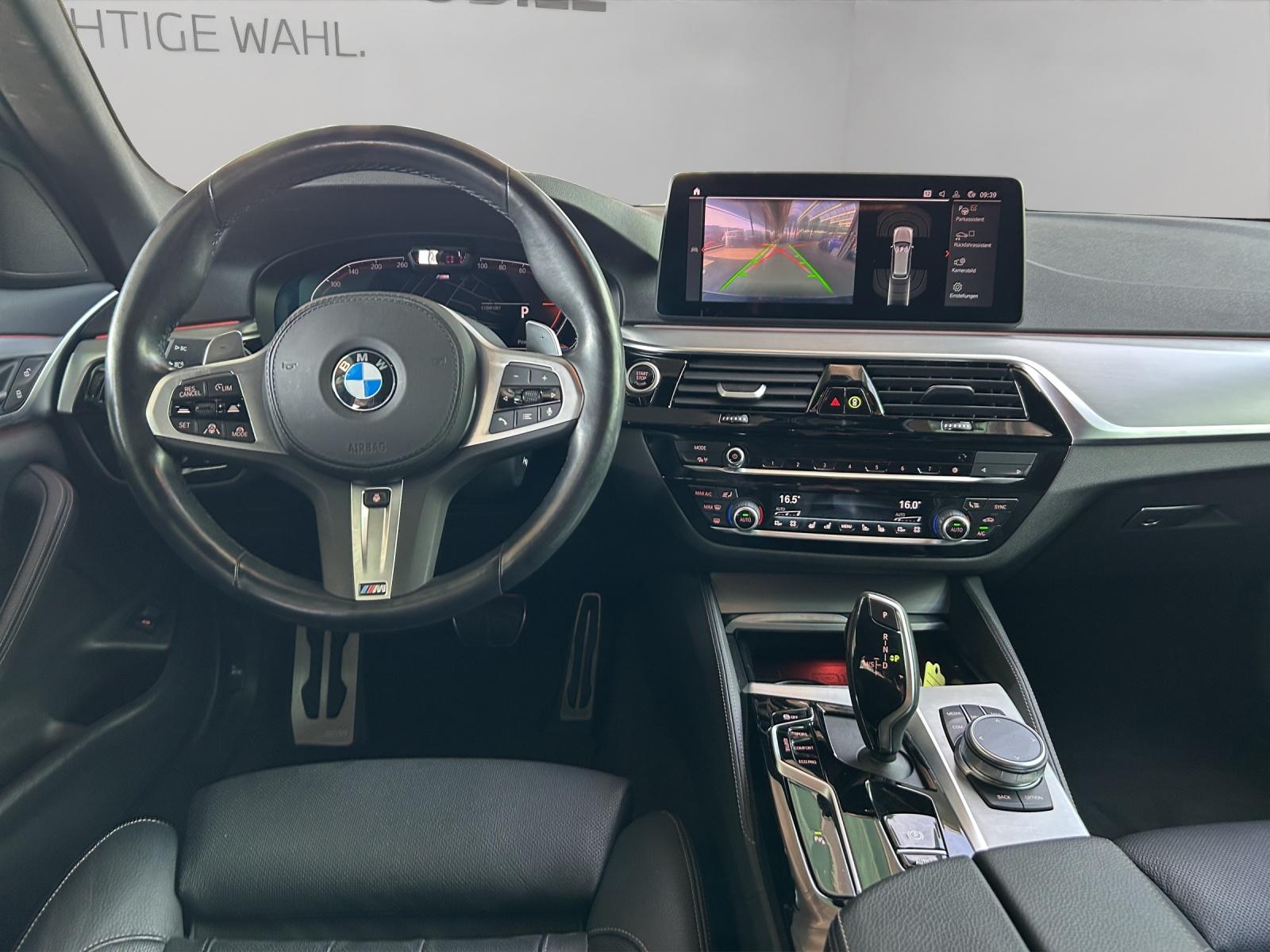 BMW 530i xDrive SAG Touring-image-11