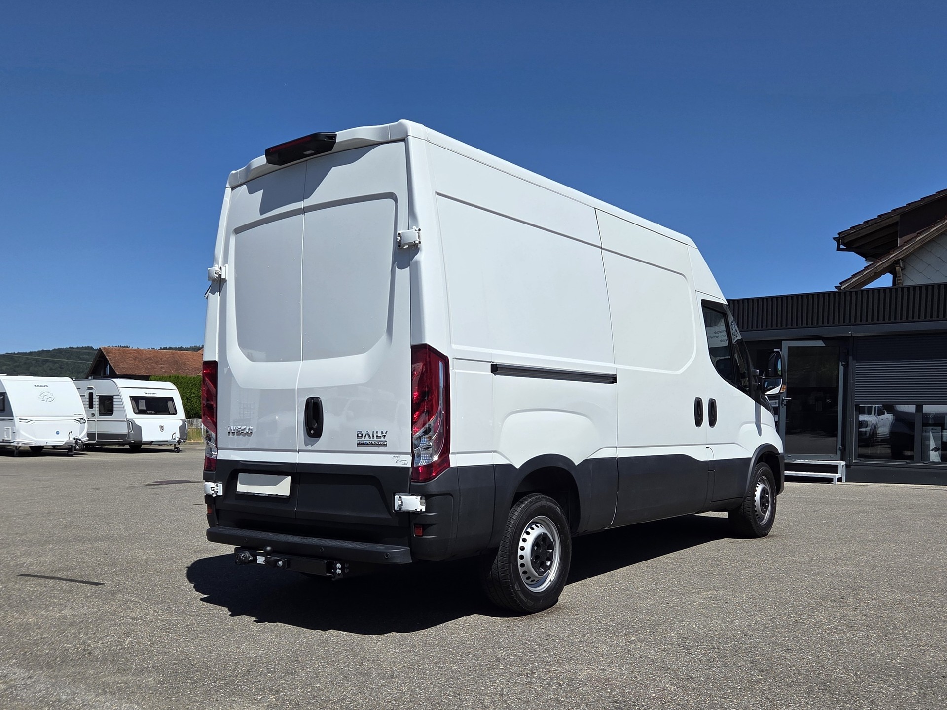 IVECO 35 S 16 A8 V KURZ, AHK 3.5T, AUTOMAT-image-3