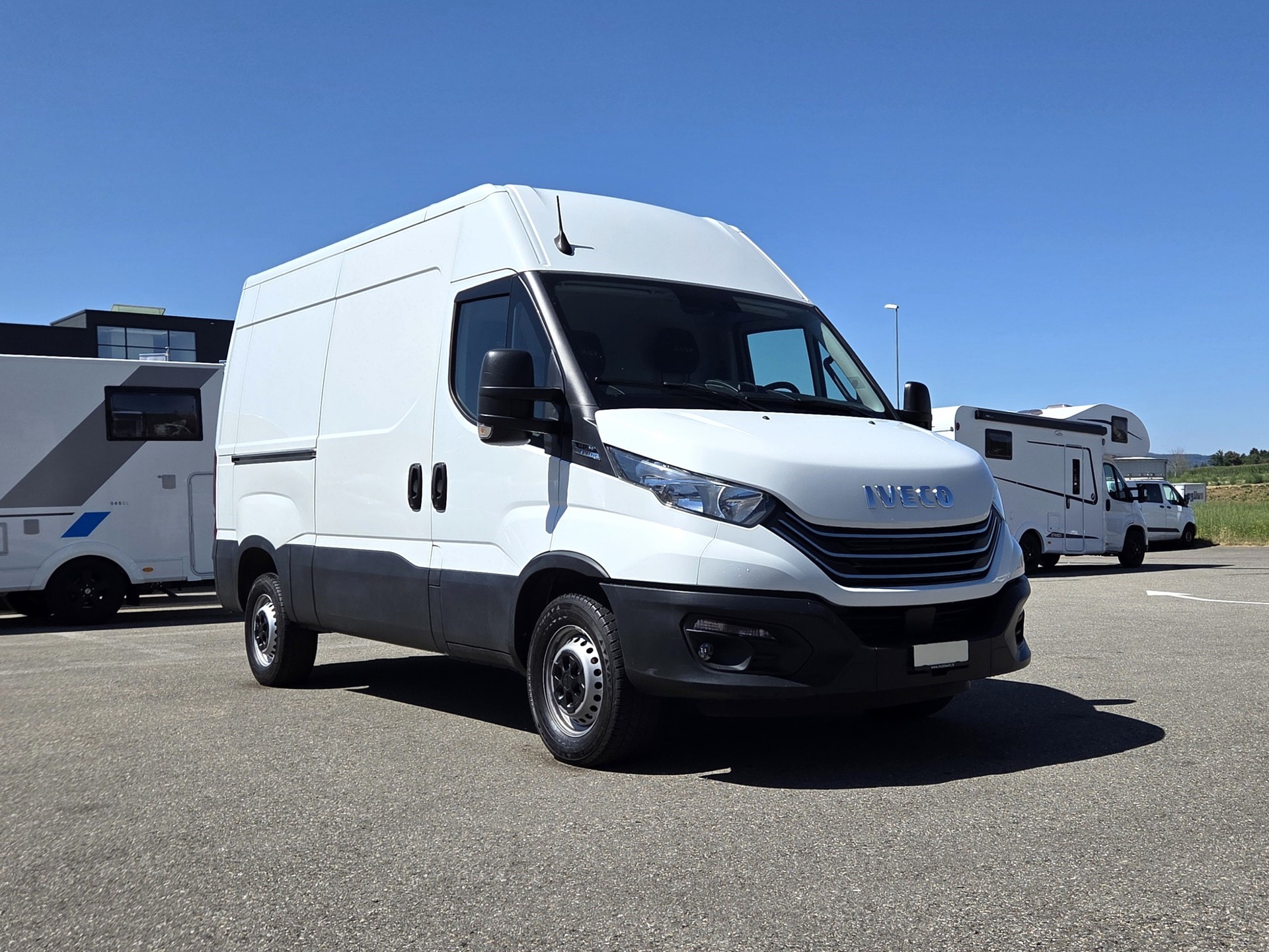 IVECO 35 S 16 A8 V KURZ, AHK 3.5T, AUTOMAT-image-0