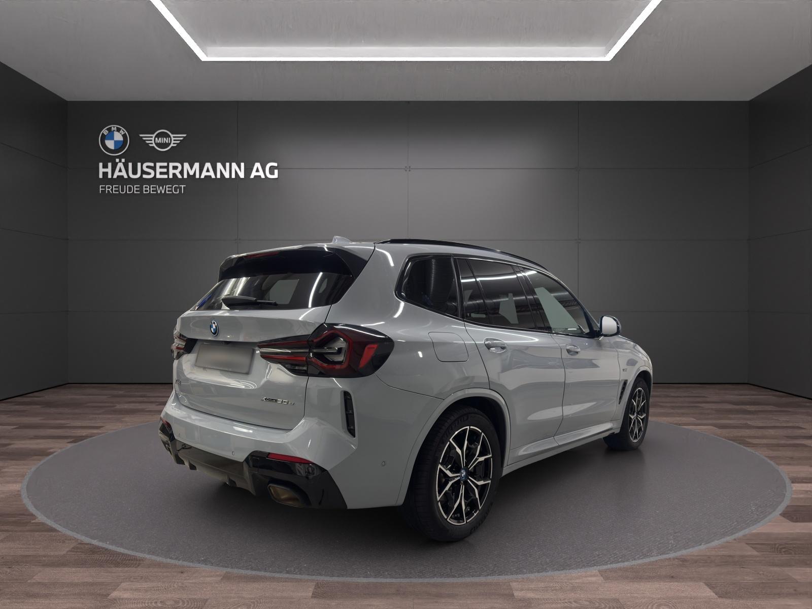 BMW X3 30e xDrive M SPORT-image-4