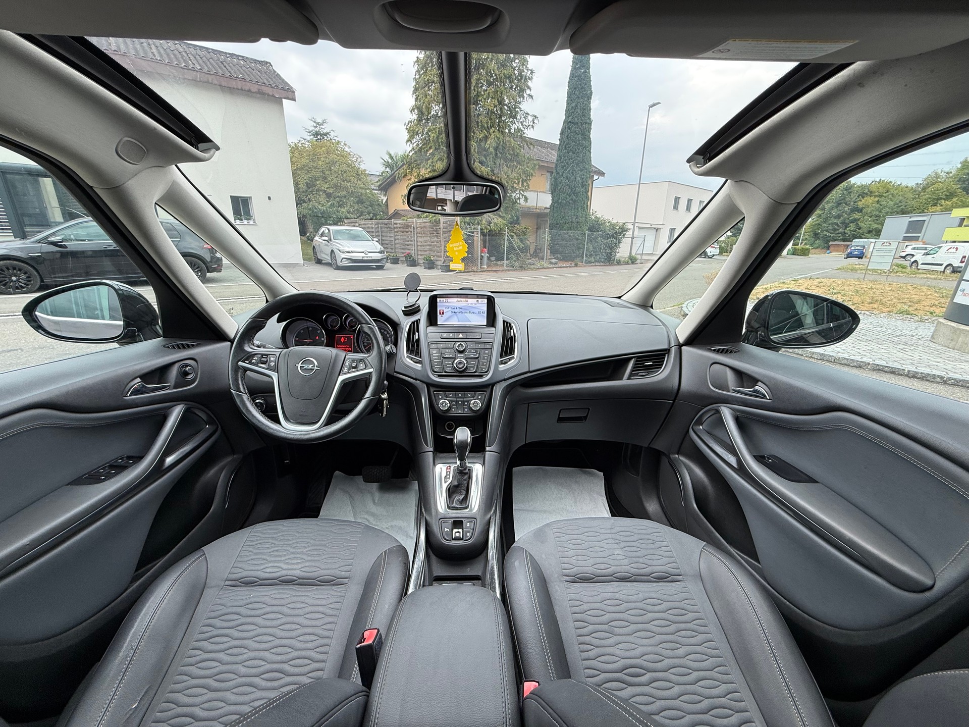 OPEL Zafira Tourer 2.0 CDTi Sport Automatic-image-5
