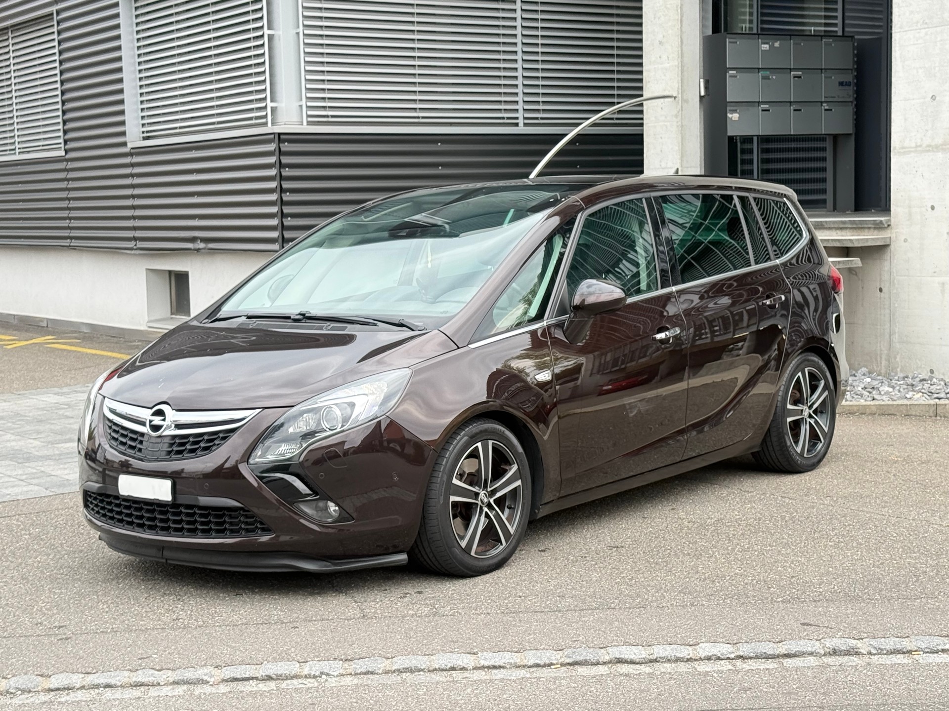OPEL Zafira Tourer 2.0 CDTi Sport Automatic-image-0