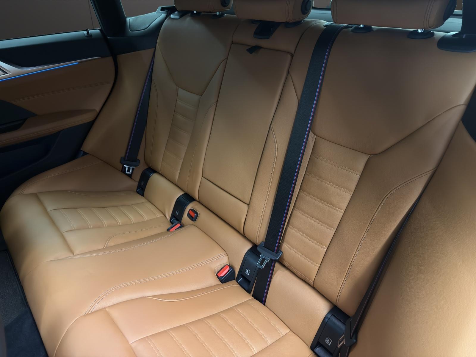 BMW i4 M50-image-15