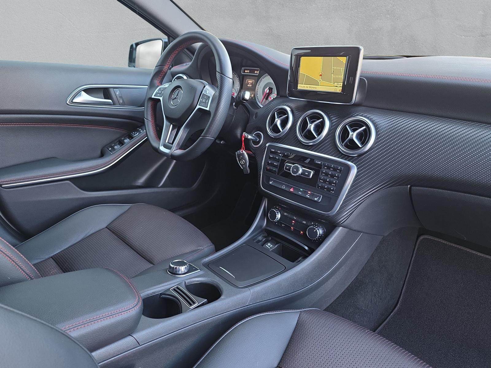 MERCEDES-BENZ A 180 AMG Line (ch)-image-14