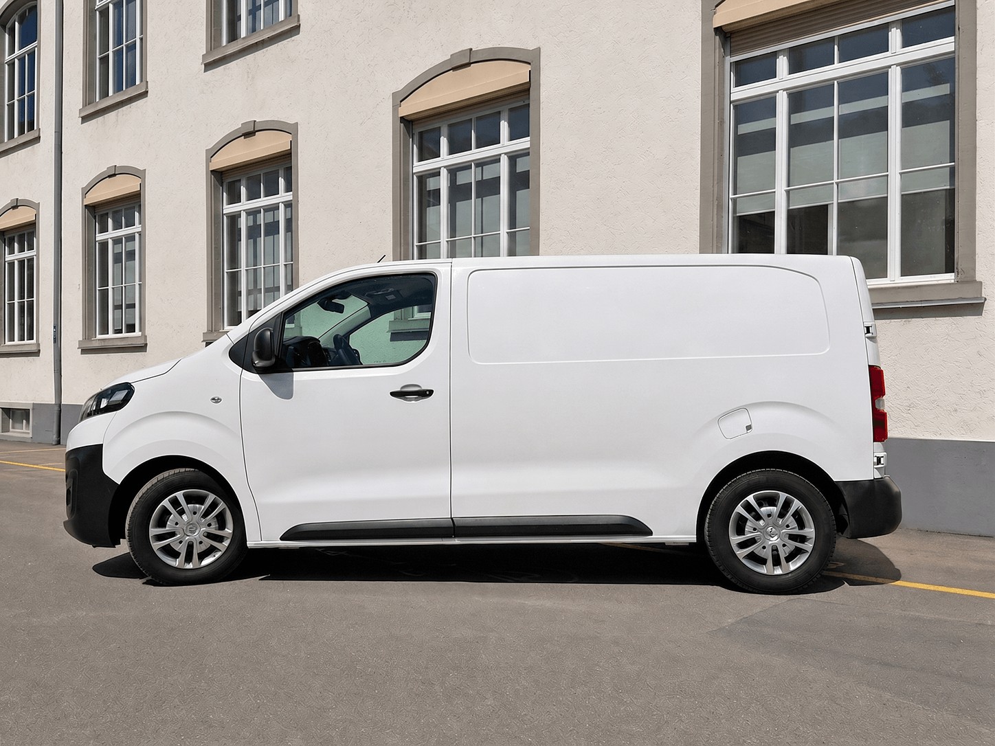CITROEN 1.5 BlueHDi 120 Club S/S-image-0