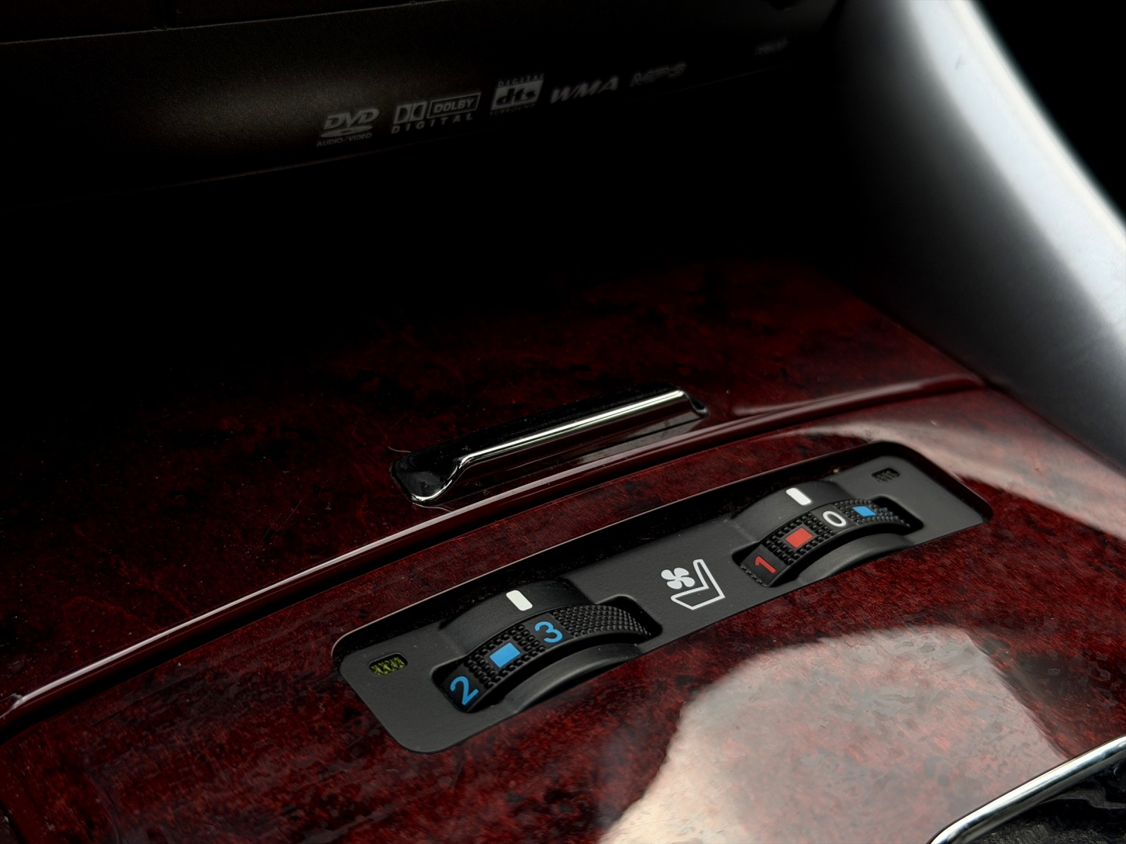 LEXUS IS 250 Sport-image-18