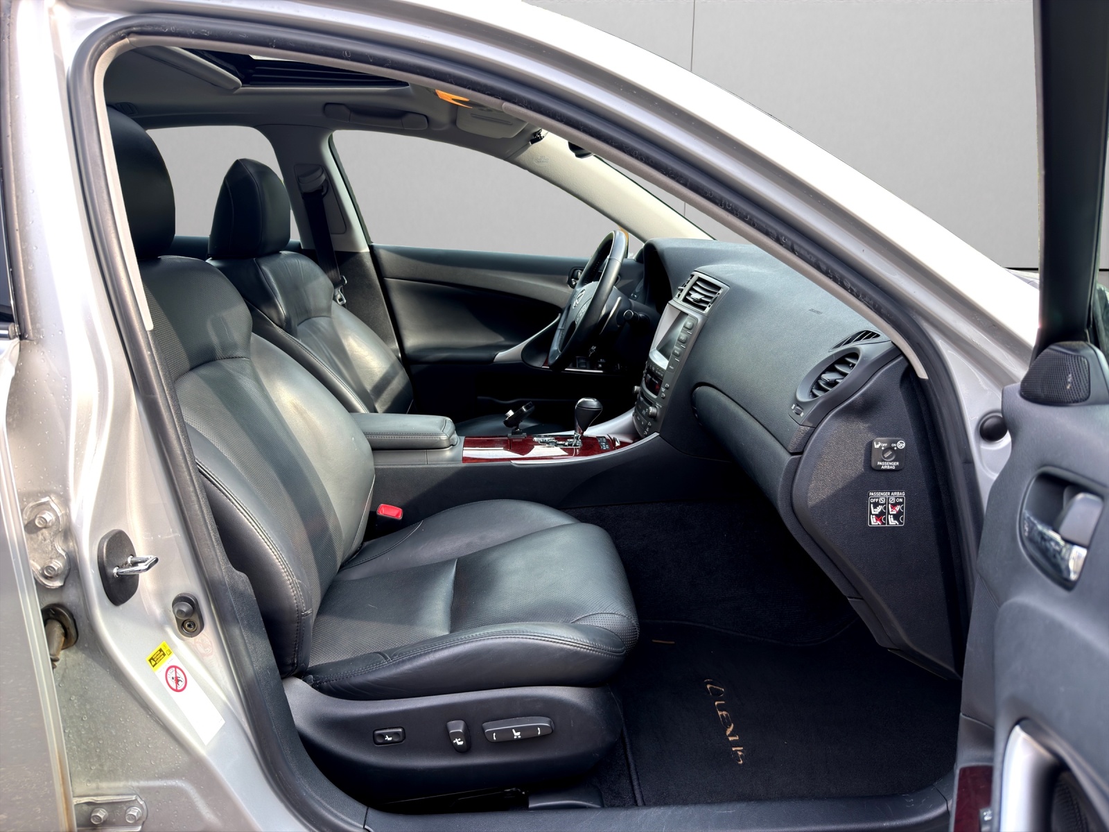 LEXUS IS 250 Sport-image-14