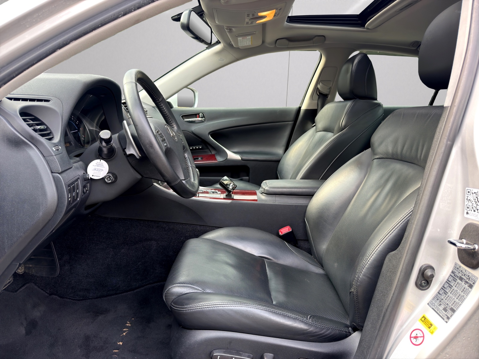 LEXUS IS 250 Sport-image-12