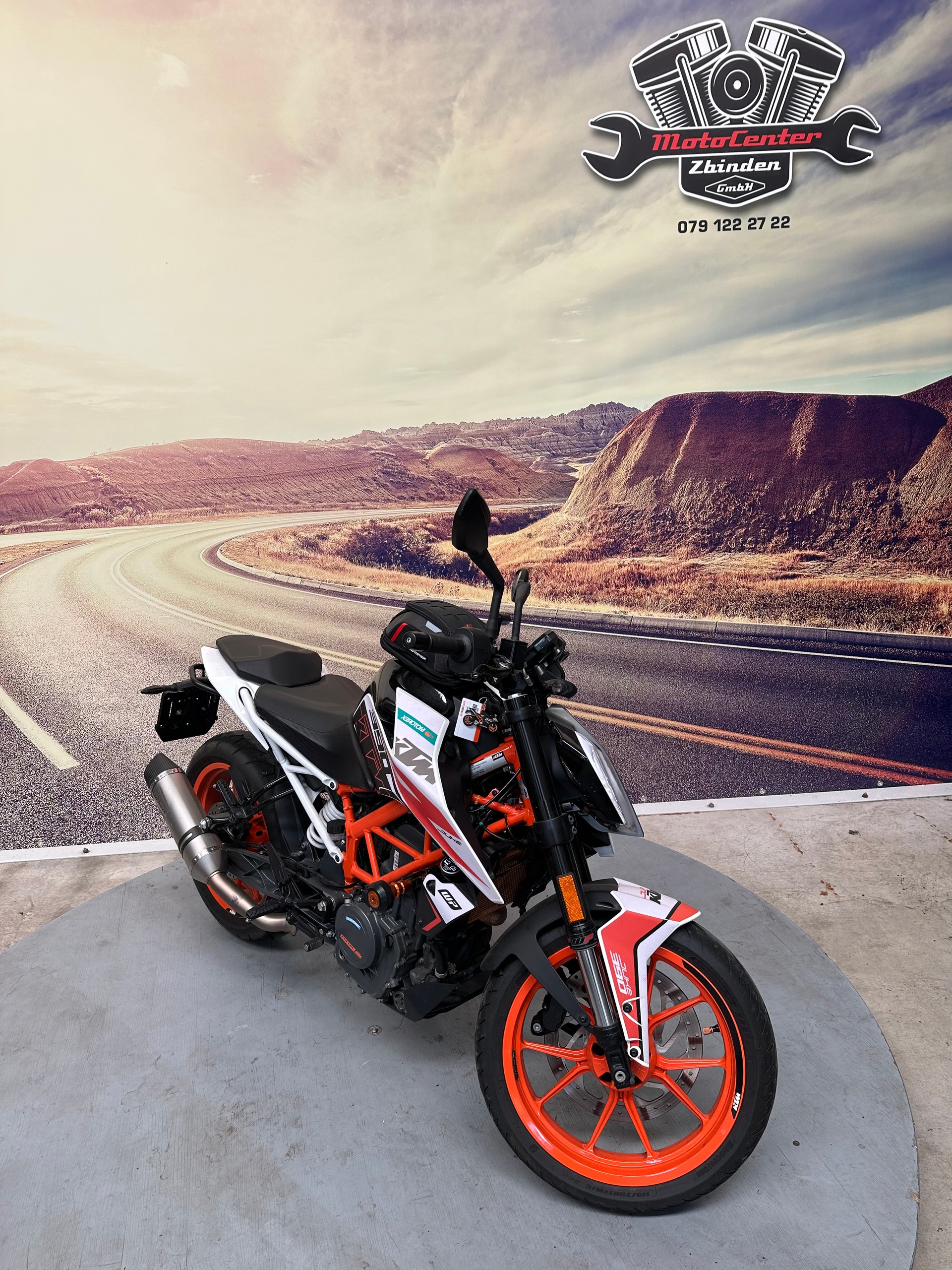 KTM 390 Duke ABS Leo Vince Auspuff TIEFERGELEGT-showroom-element-1