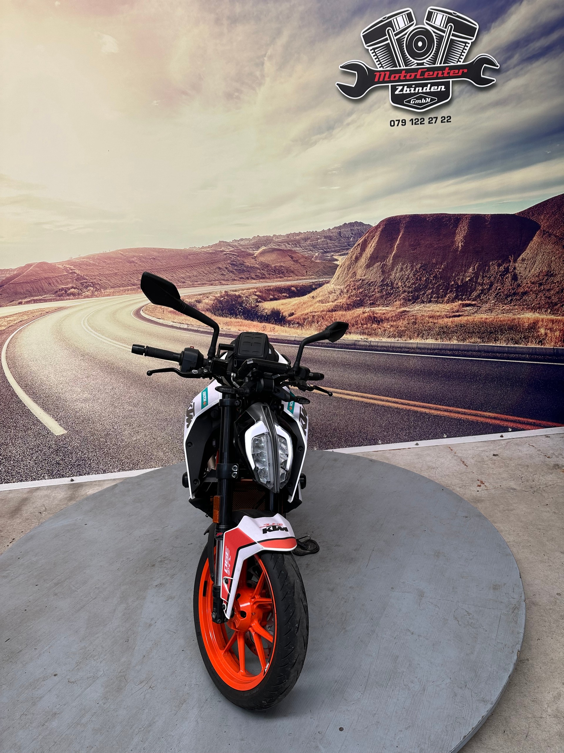 KTM 390 Duke ABS Leo Vince Auspuff TIEFERGELEGT-showroom-element-2