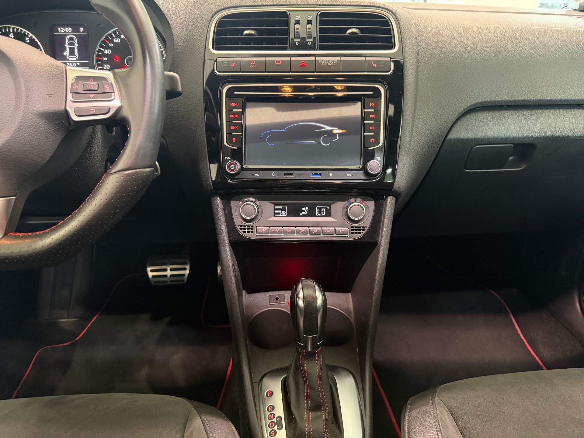 VW Polo 1.4 TSI GTI DSG-image-13