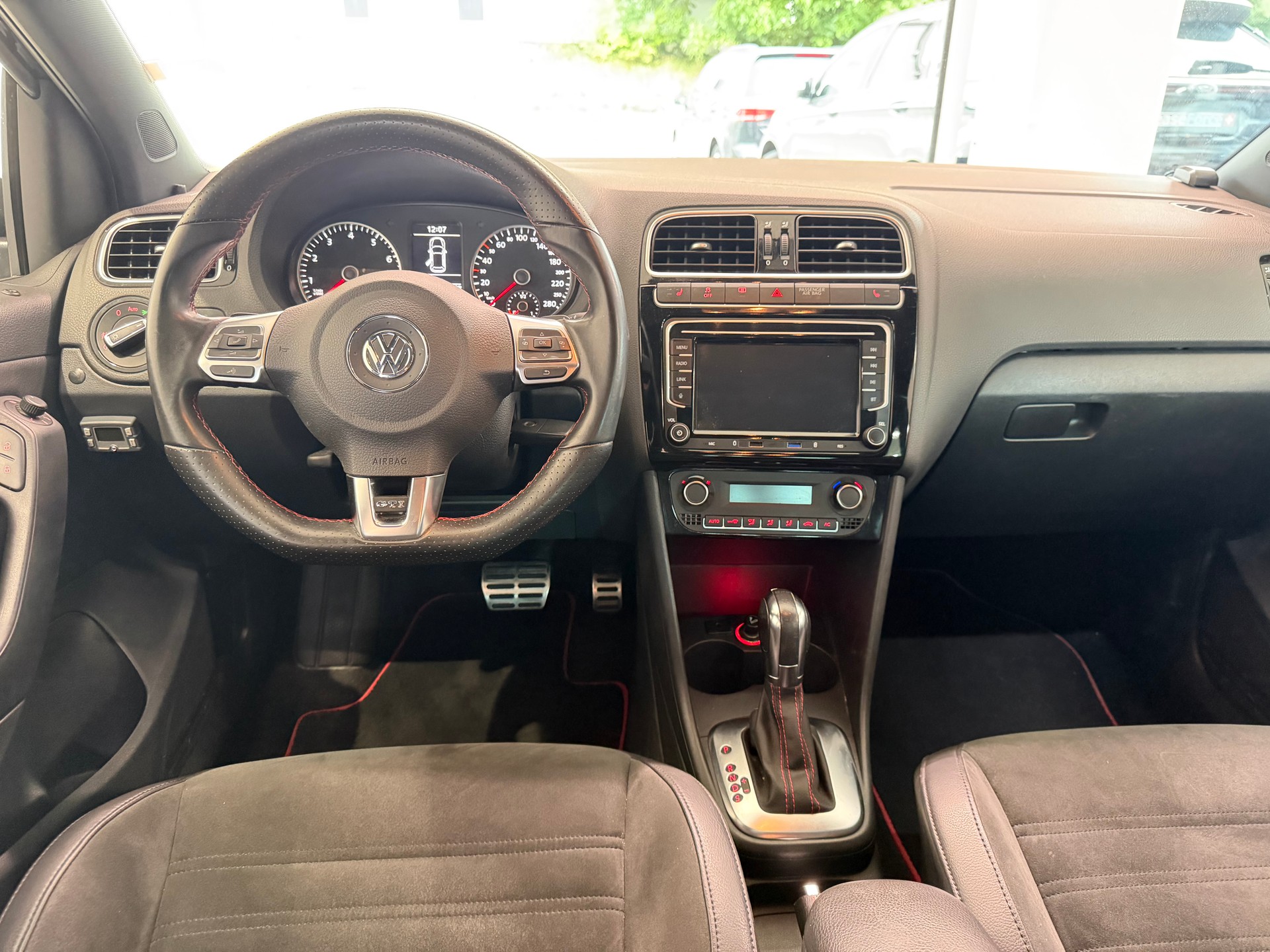 VW Polo 1.4 TSI GTI DSG-image-8