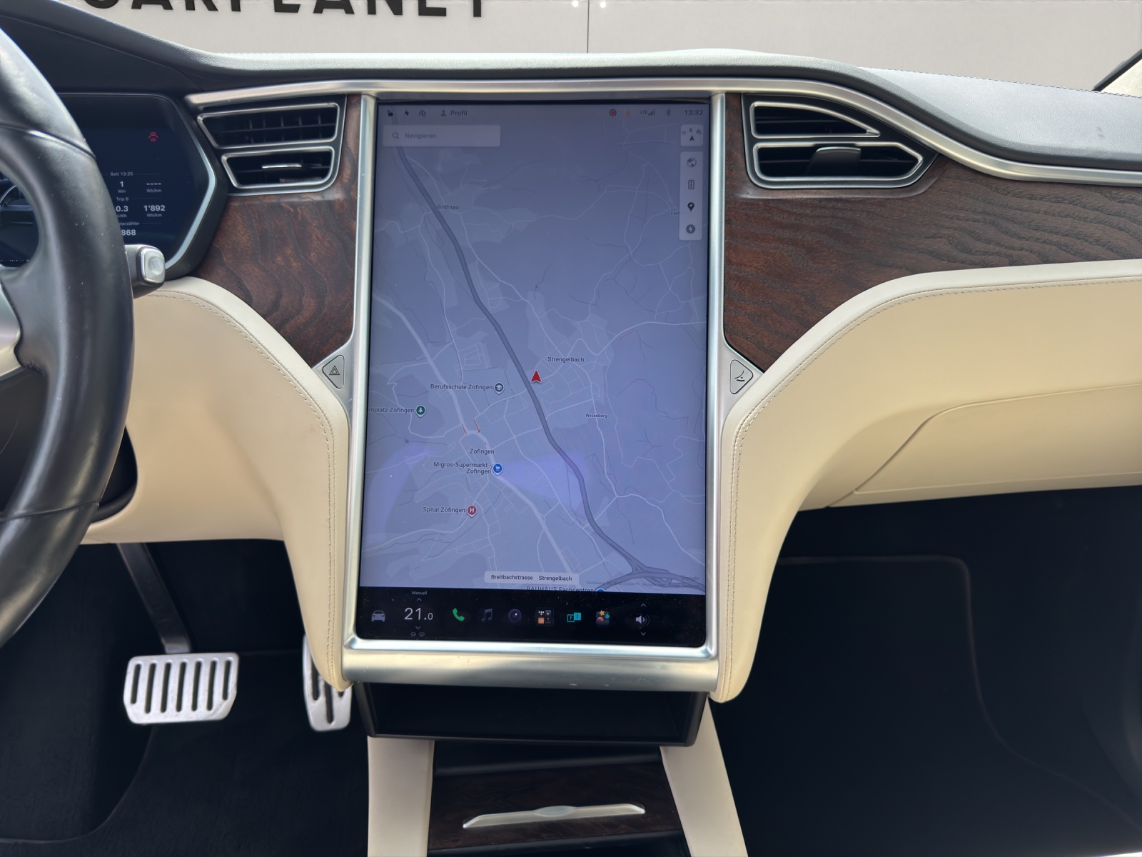 TESLA Model X 100 D-image-12