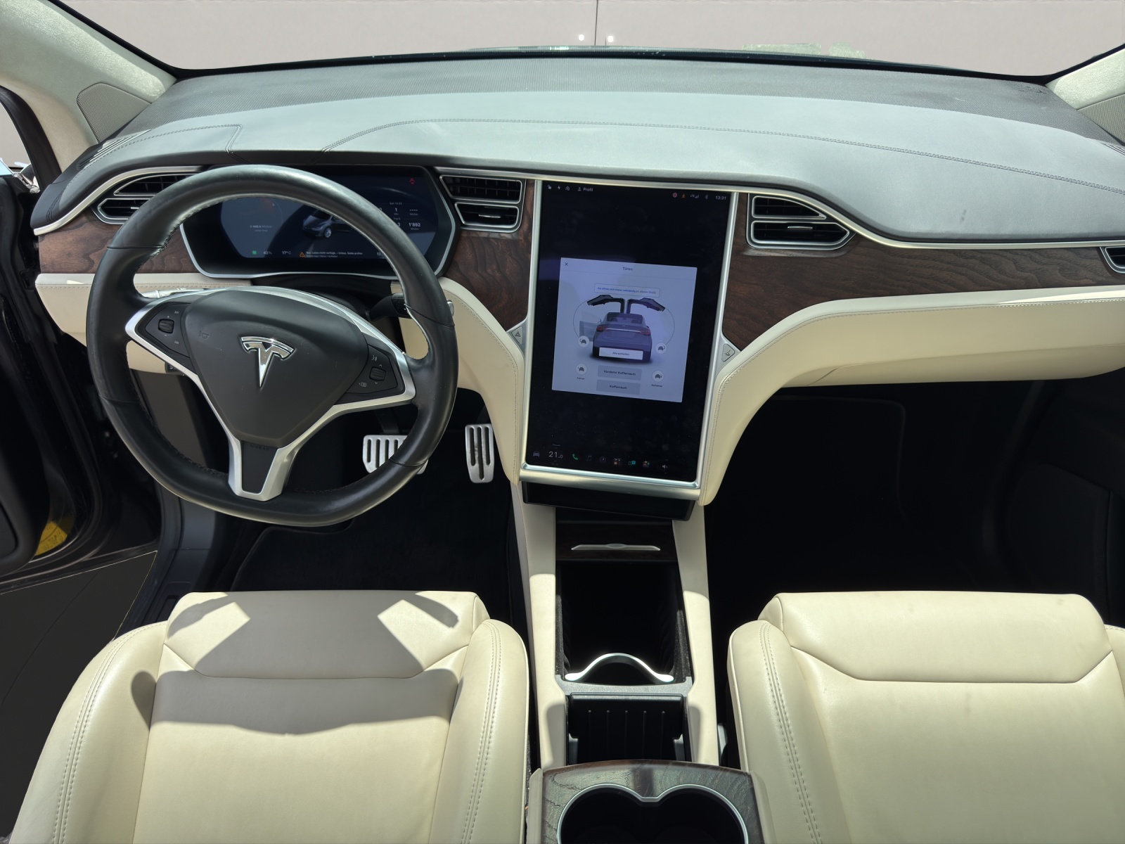 TESLA Model X 100 D-image-11