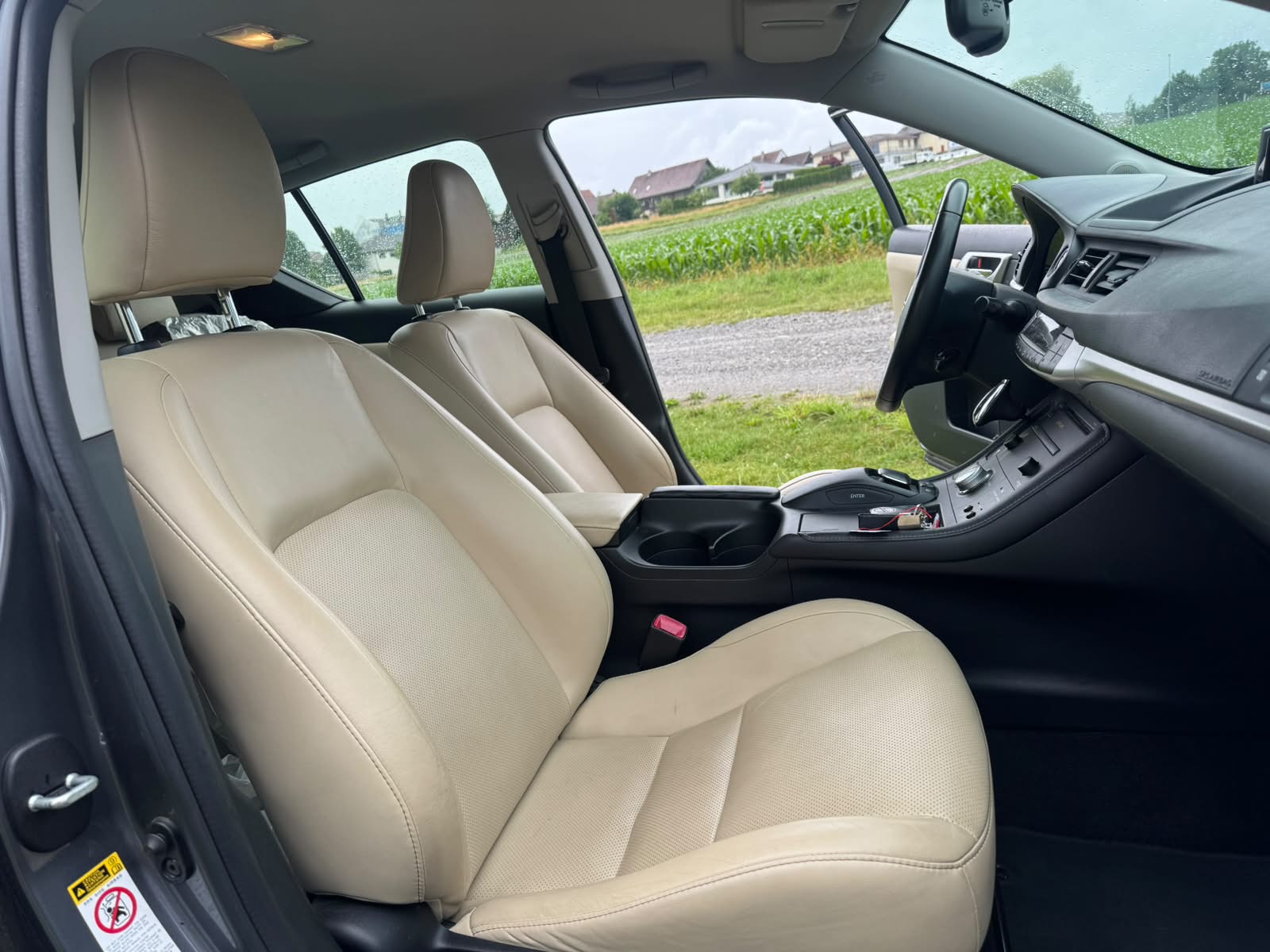LEXUS CT 200h 1.8 comfort CVT-image-12