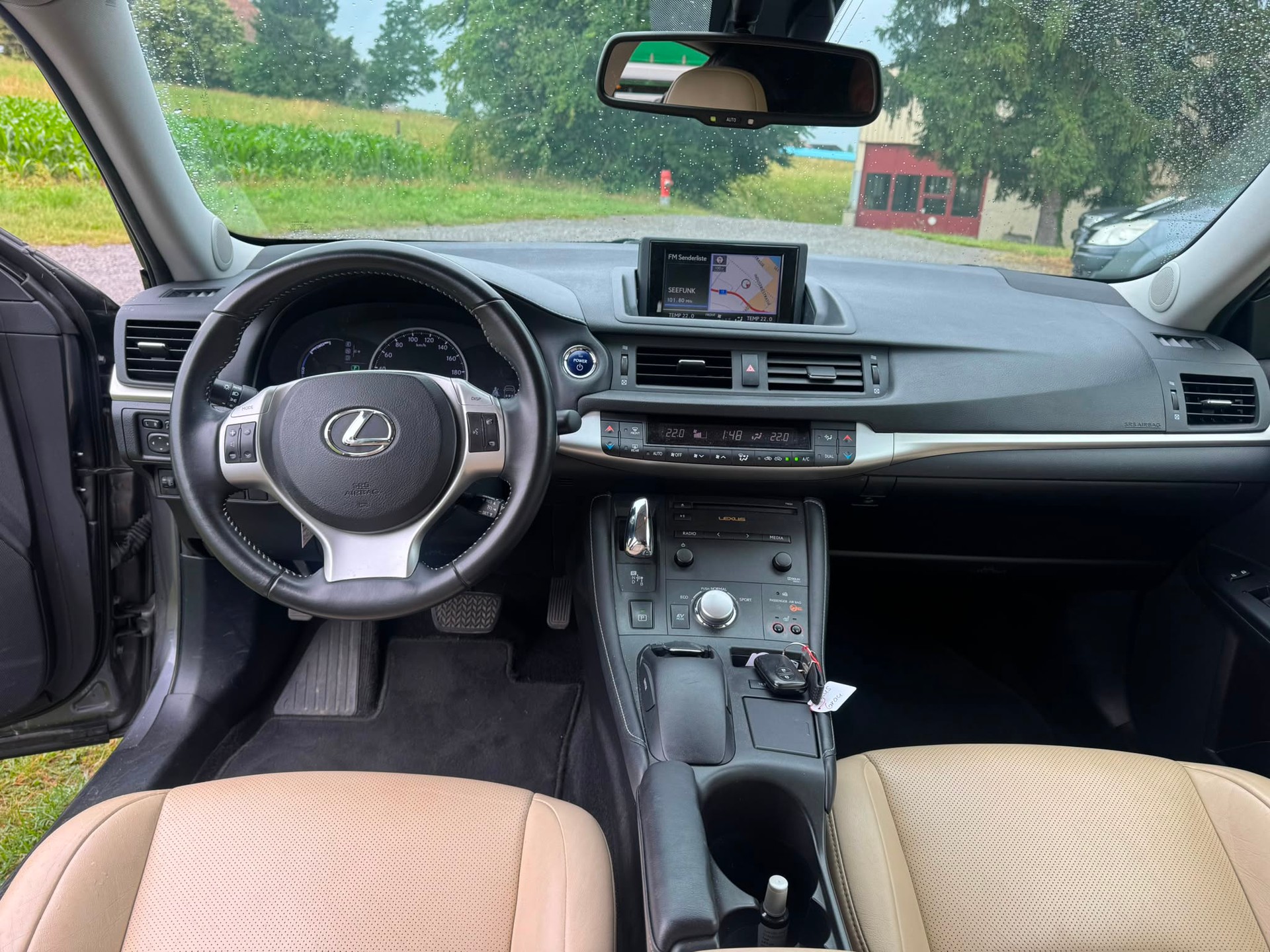 LEXUS CT 200h 1.8 comfort CVT-image-9