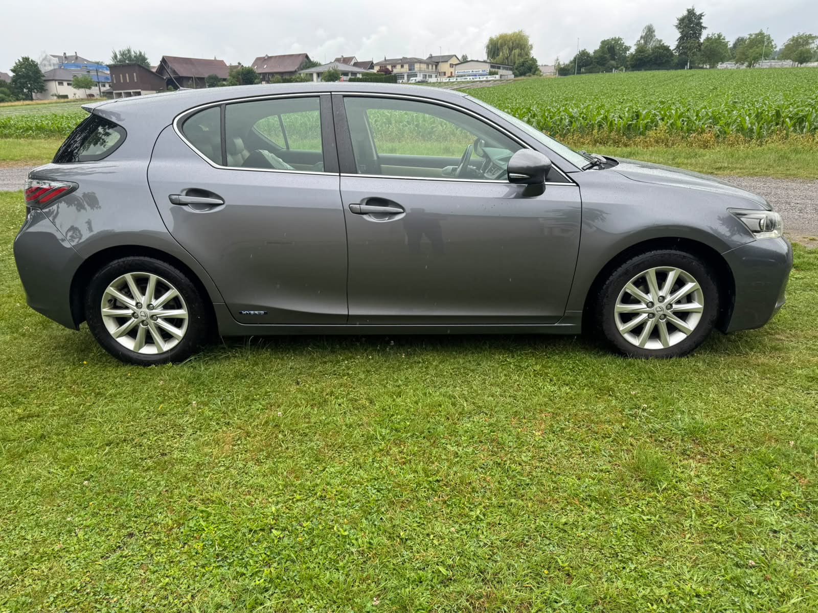 LEXUS CT 200h 1.8 comfort CVT-image-4