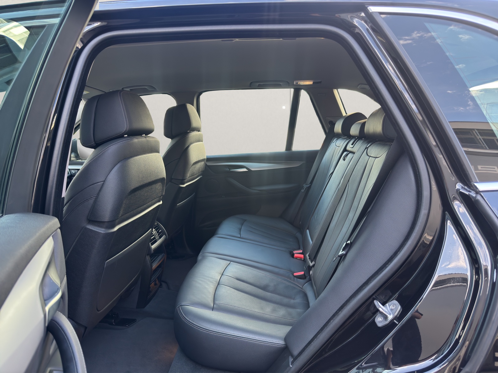 BMW X5 xDrive 30d Steptronic-image-12