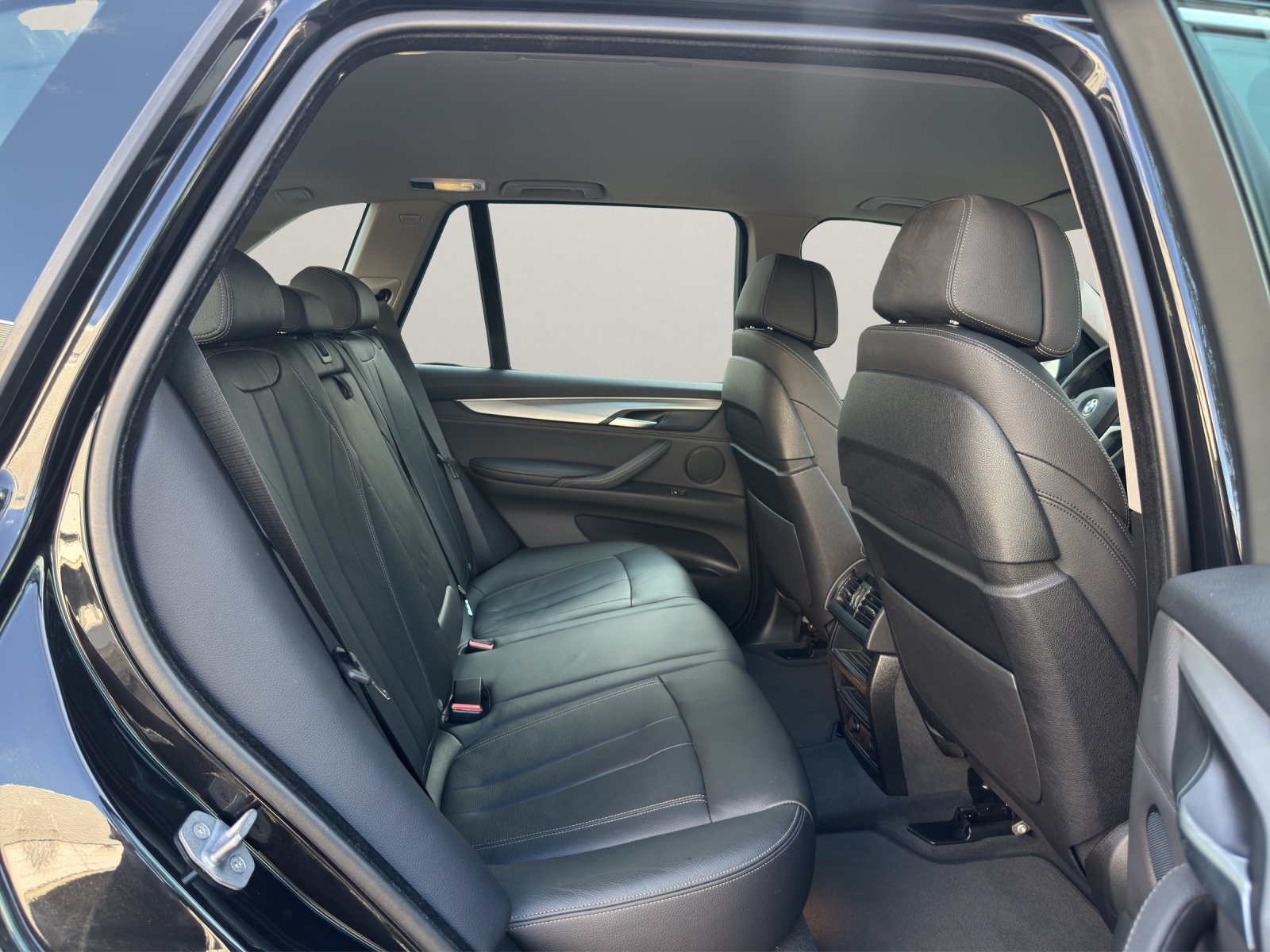 BMW X5 xDrive 30d Steptronic-image-13