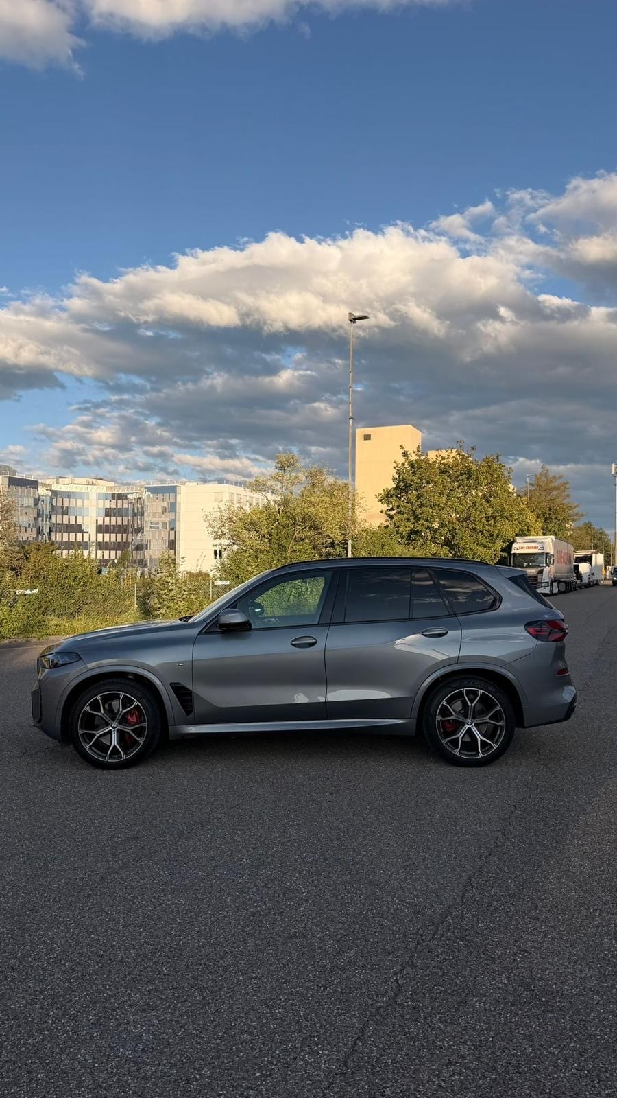 BMW X5 xDrive 48V 40i M Sport Pro Steptronic-image-1