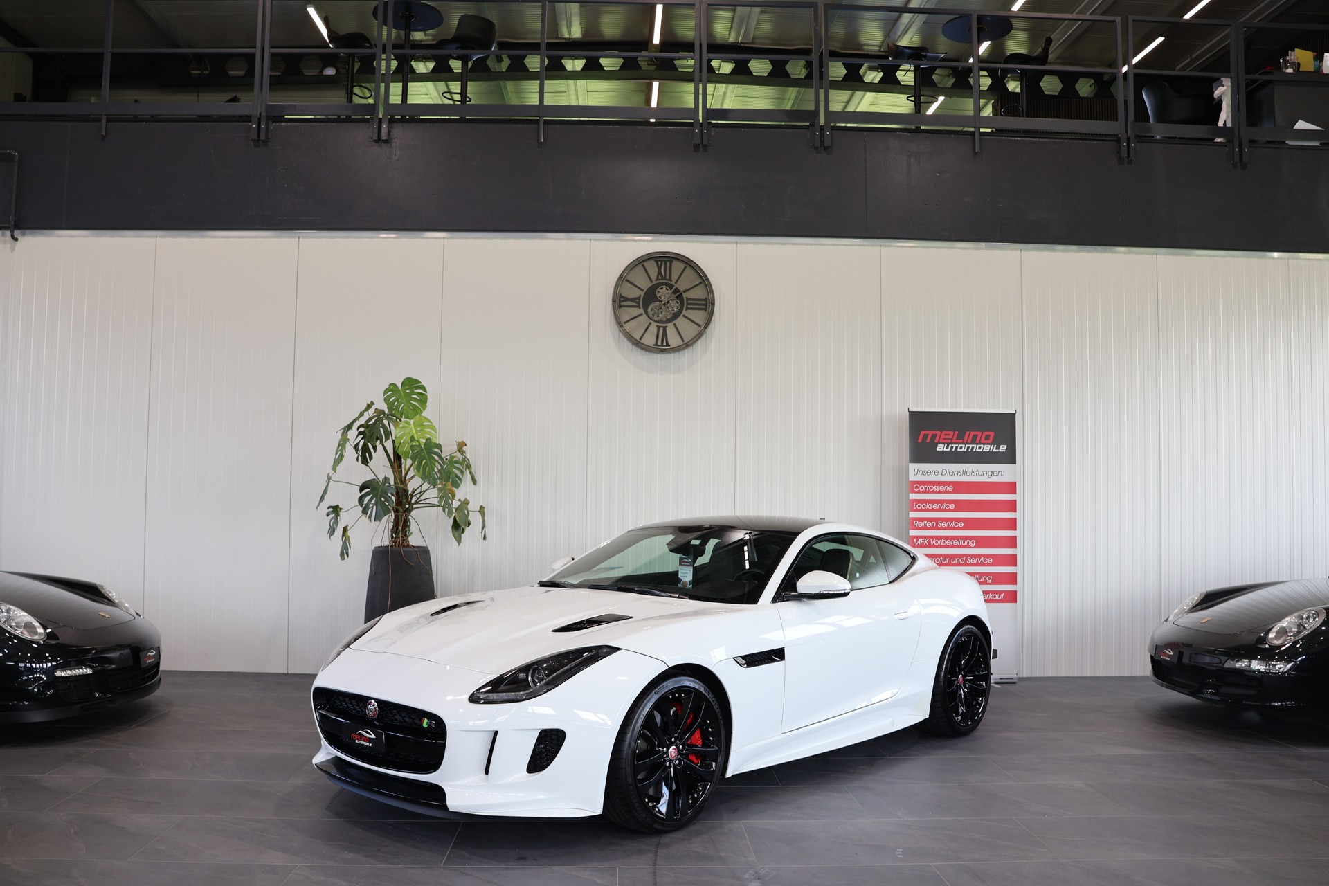 JAGUAR F-Type Coupé R 5.0 V8 S/C AWD-image-0