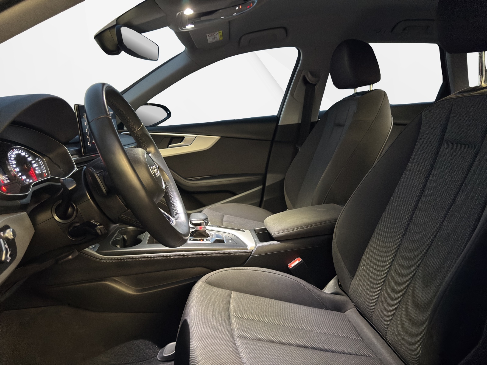 AUDI A4 Avant 40 TDI advanced quattro S-tronic-image-8