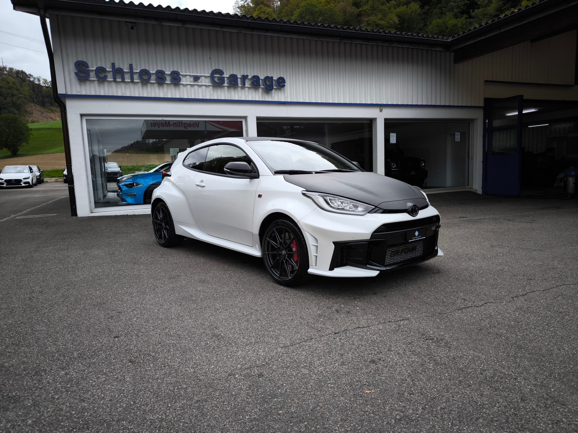TOYOTA Yaris 1.6 GR Sport A-image-0