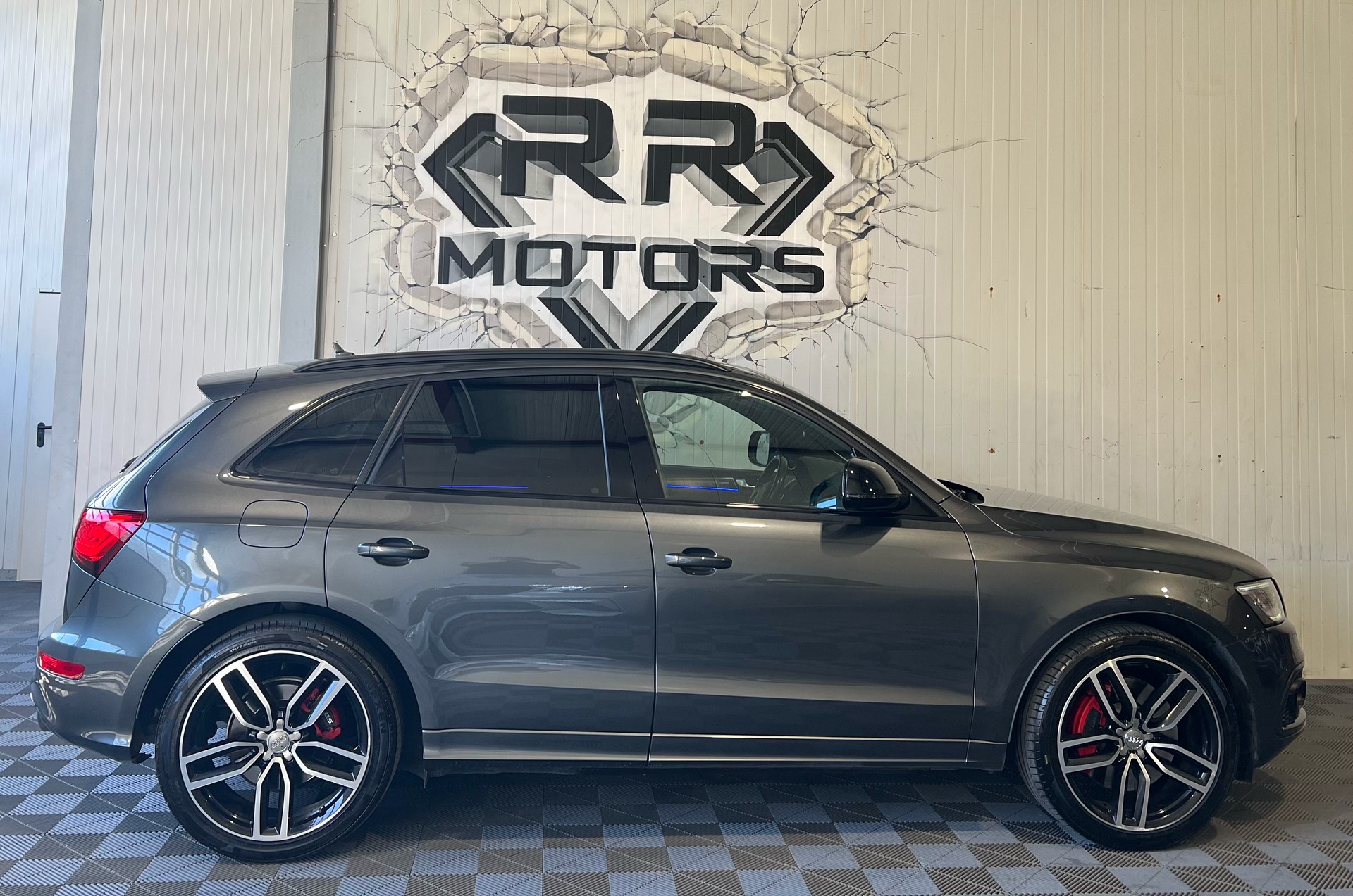 AUDI SQ5 3.0 TDI plus quattro tiptronic-image-5