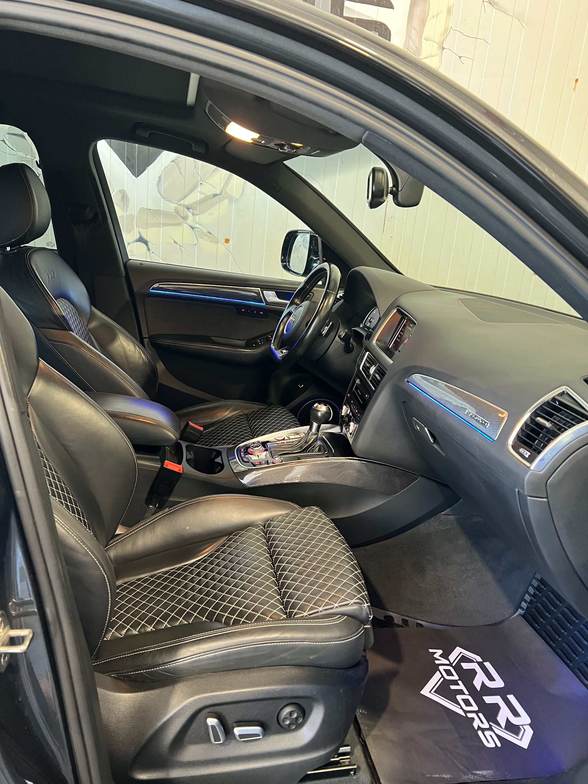 AUDI SQ5 3.0 TDI plus quattro tiptronic-image-7