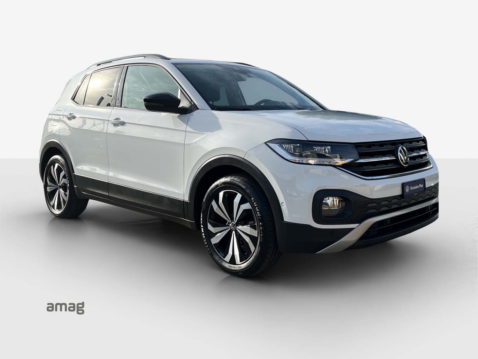 VW T-Cross 1.0 TSI Life Selection-image-5